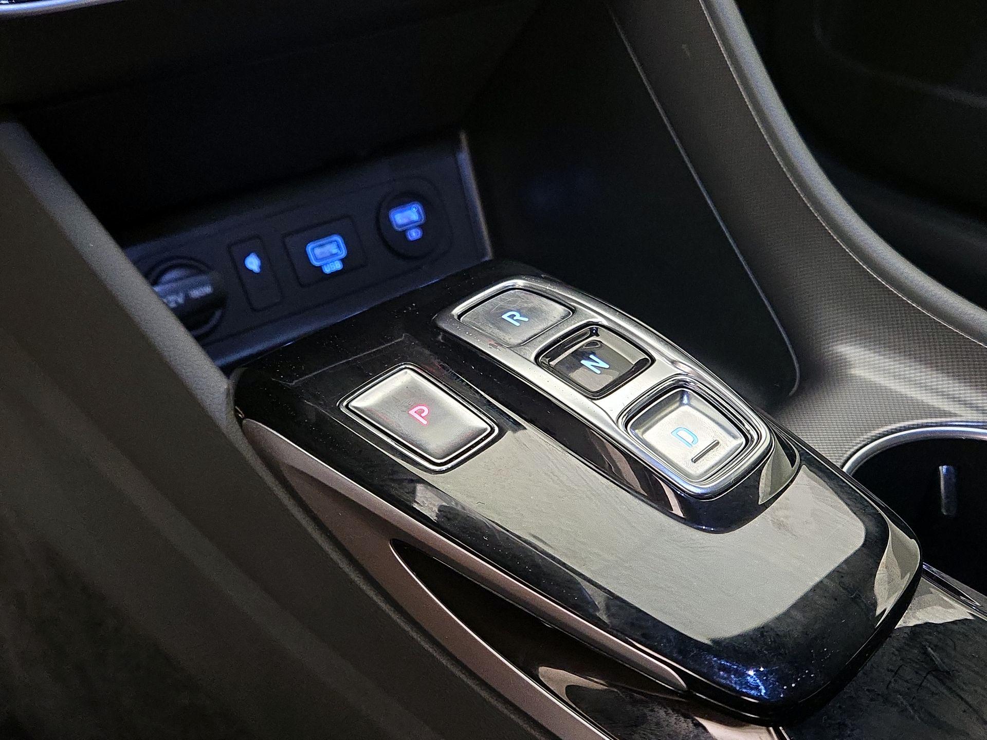 Thumbnail: 2022 Hyundai Sonata - 18