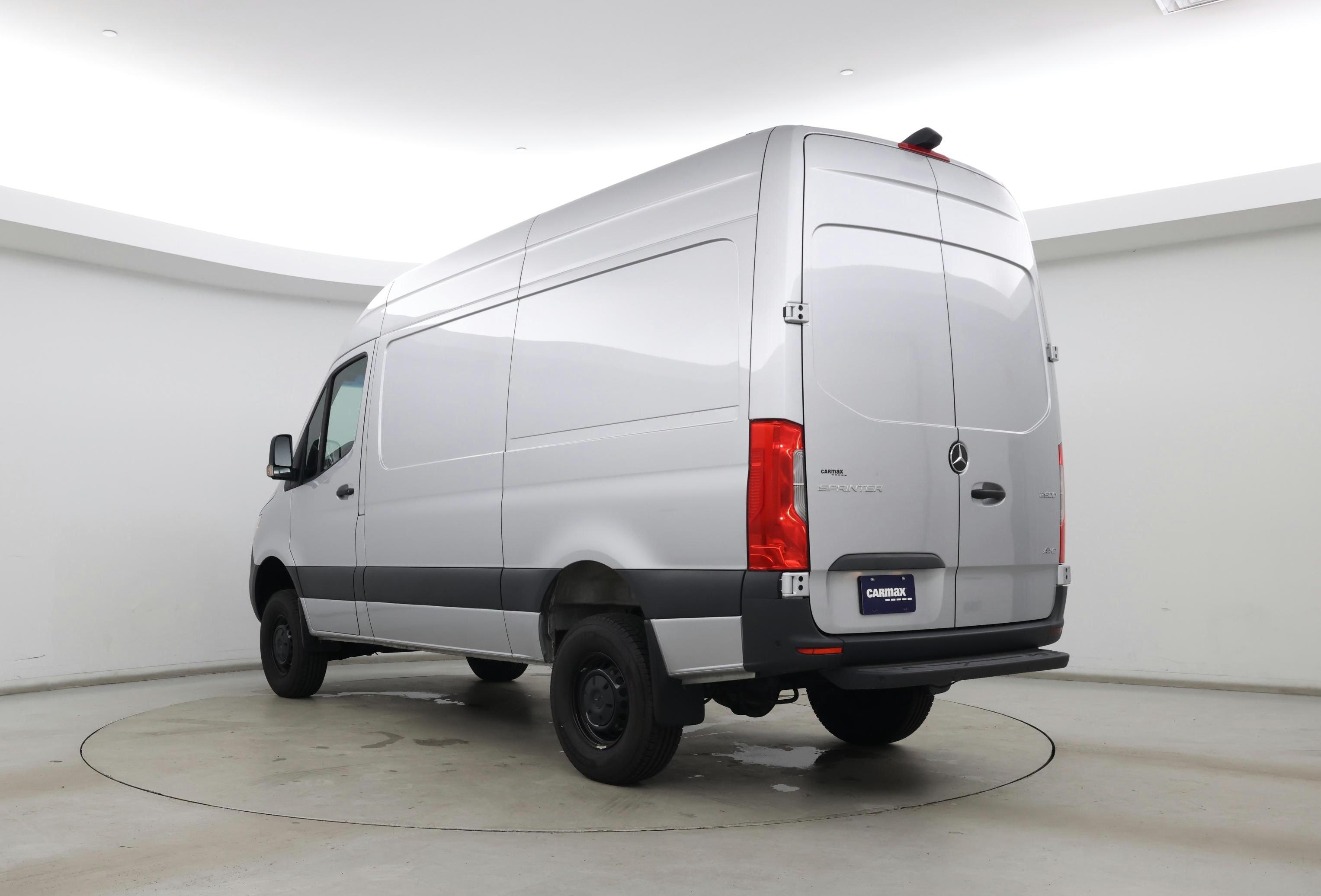 Thumbnail: 2024 Mercedes-Benz Sprinter - 2