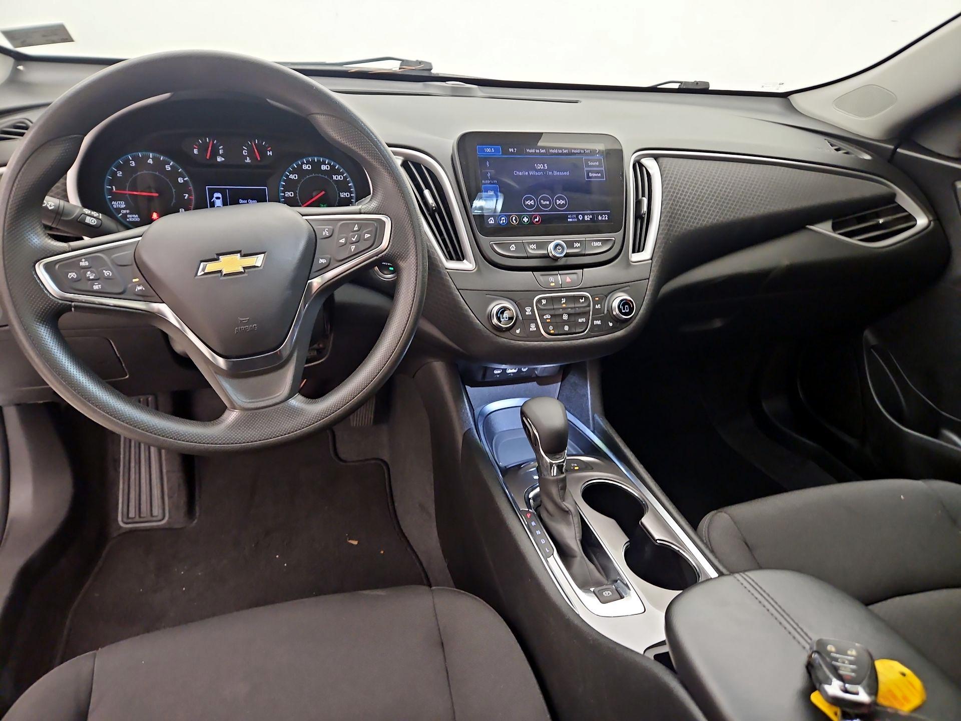 Thumbnail: 2024 Chevrolet Malibu - 9