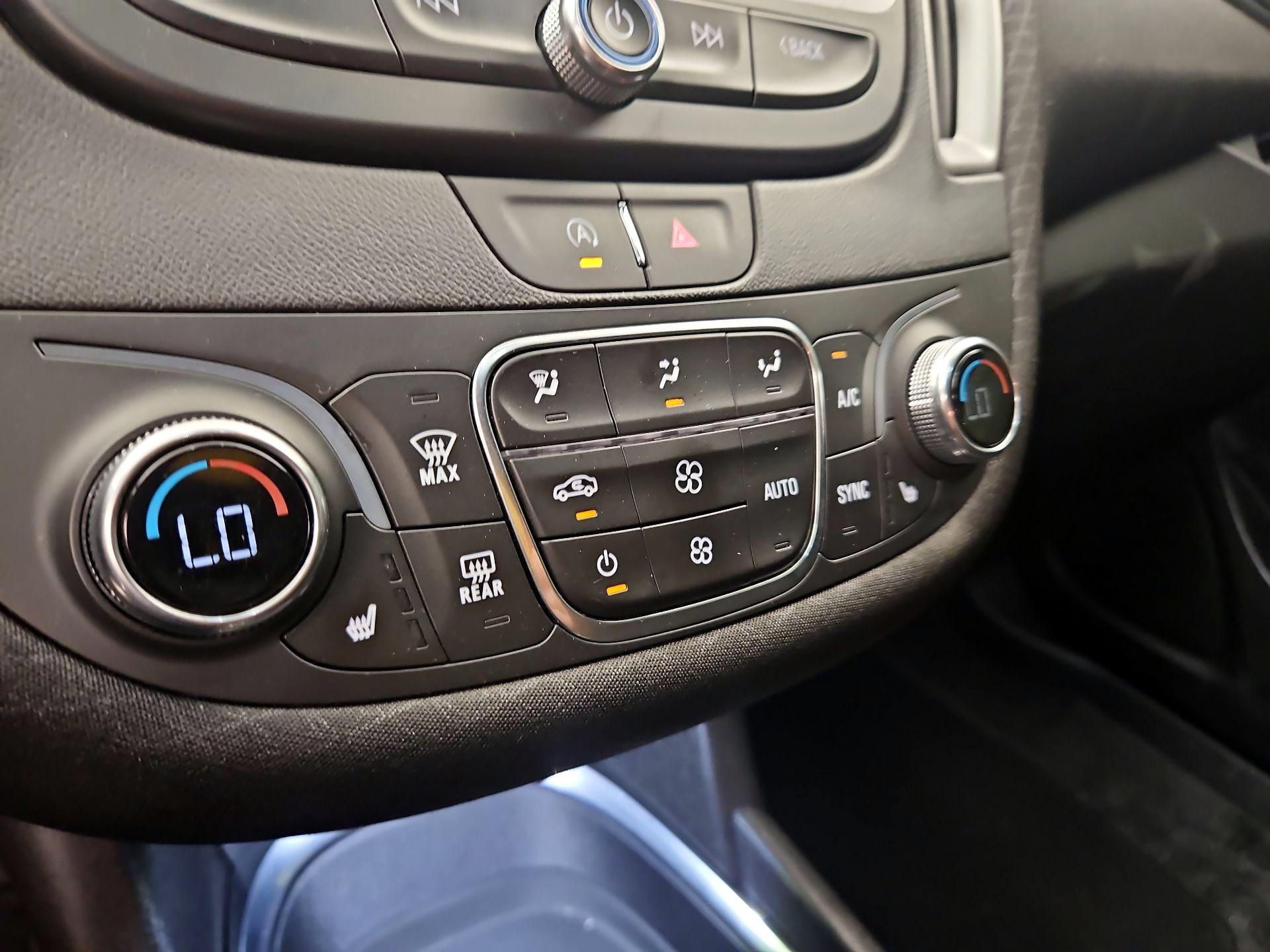 Thumbnail: 2024 Chevrolet Malibu - 16