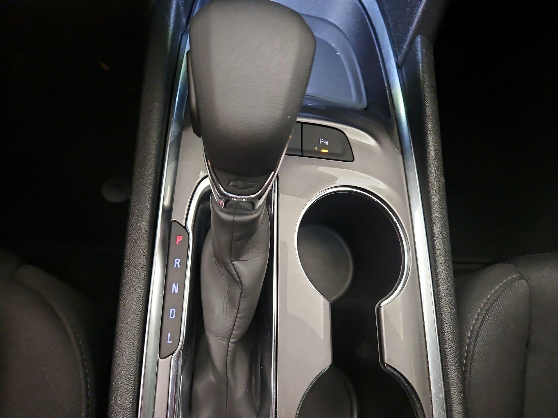 Thumbnail: 2024 Chevrolet Malibu - 17
