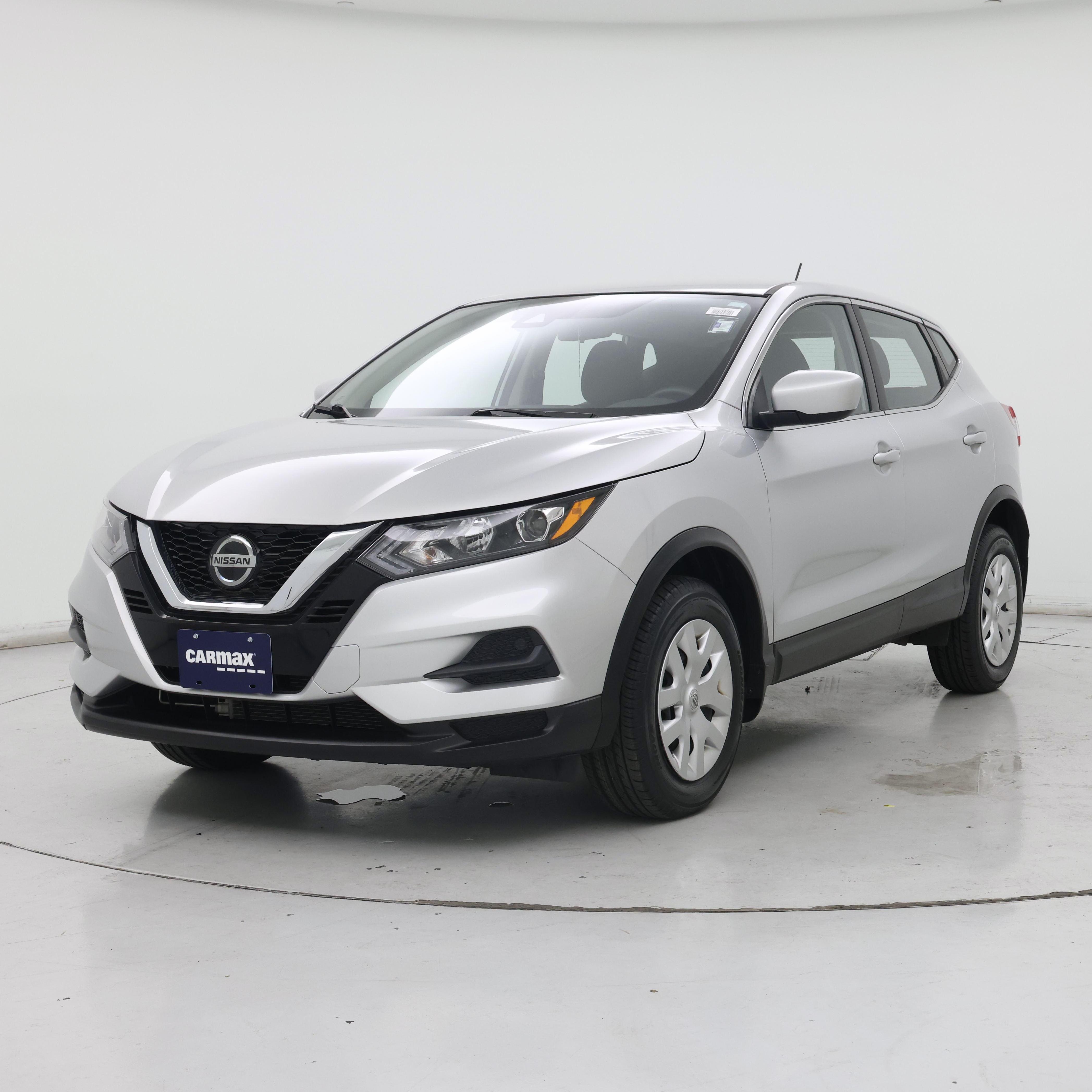 Thumbnail: 2020 Nissan Rogue Sport - 4