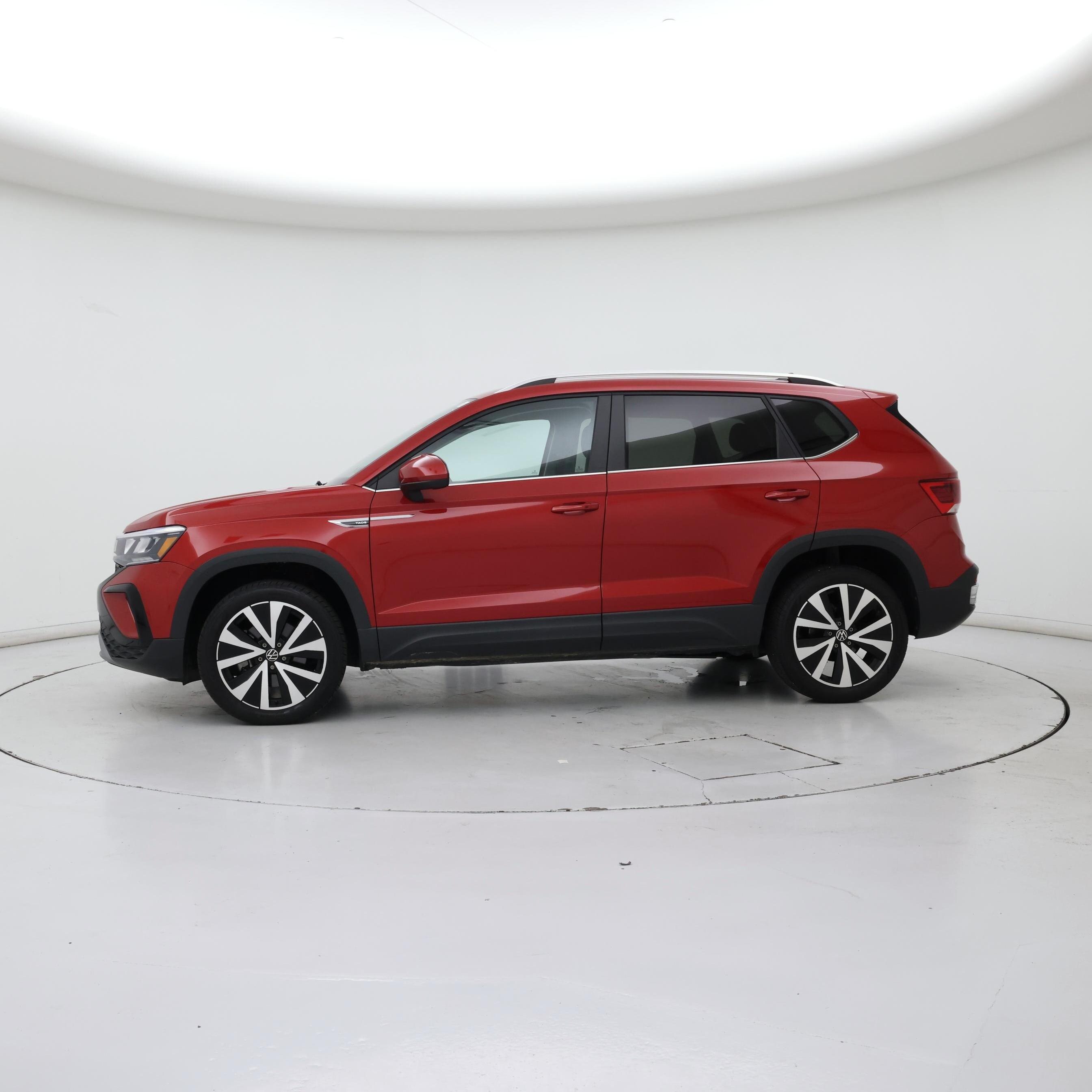 Thumbnail: 2022 Volkswagen Taos - 3