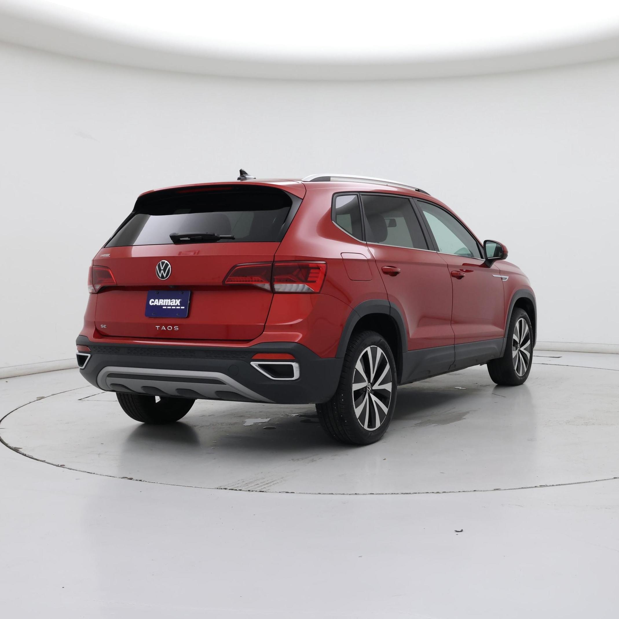 Thumbnail: 2022 Volkswagen Taos - 8