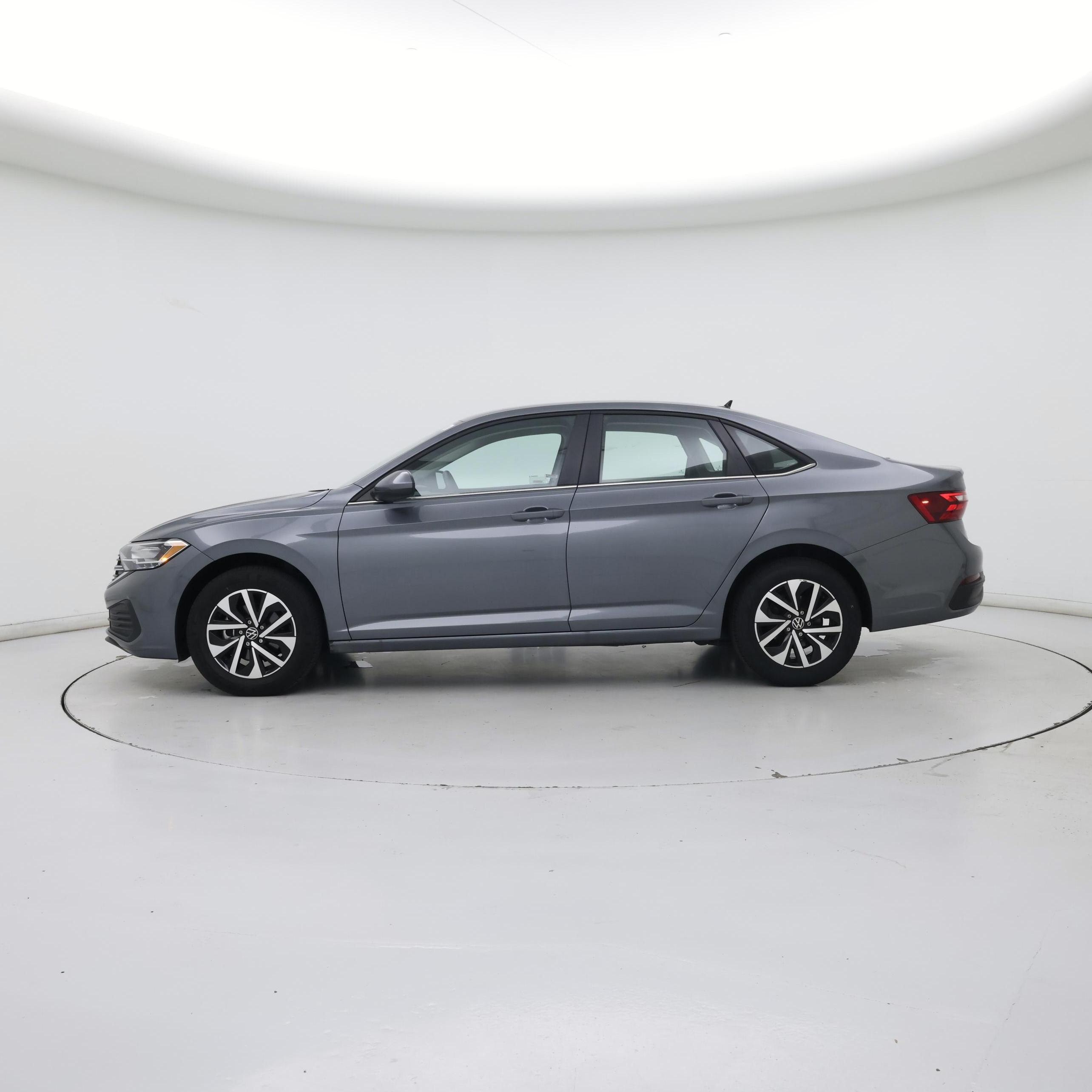 Thumbnail: 2024 Volkswagen Jetta - 3