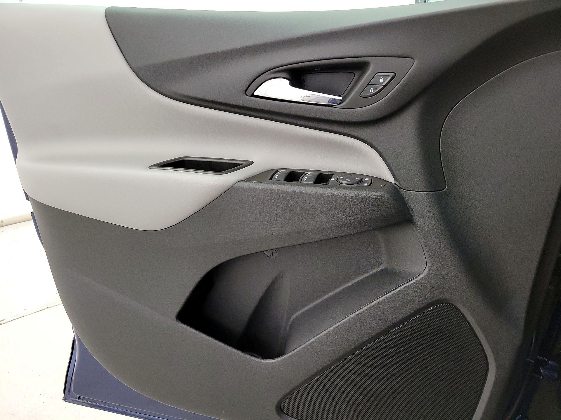 Thumbnail: 2023 Chevrolet Equinox - 12