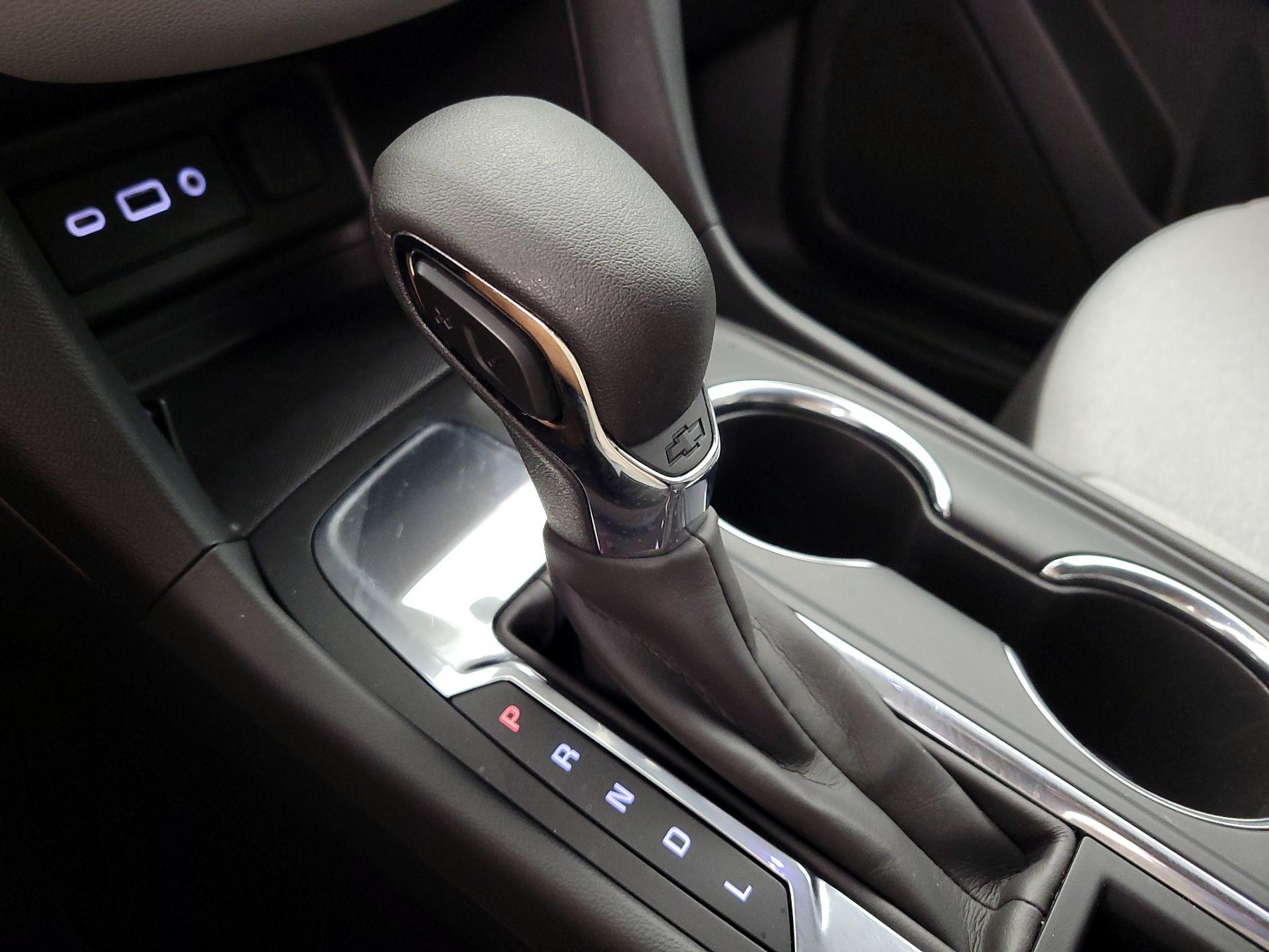 Thumbnail: 2023 Chevrolet Equinox - 17