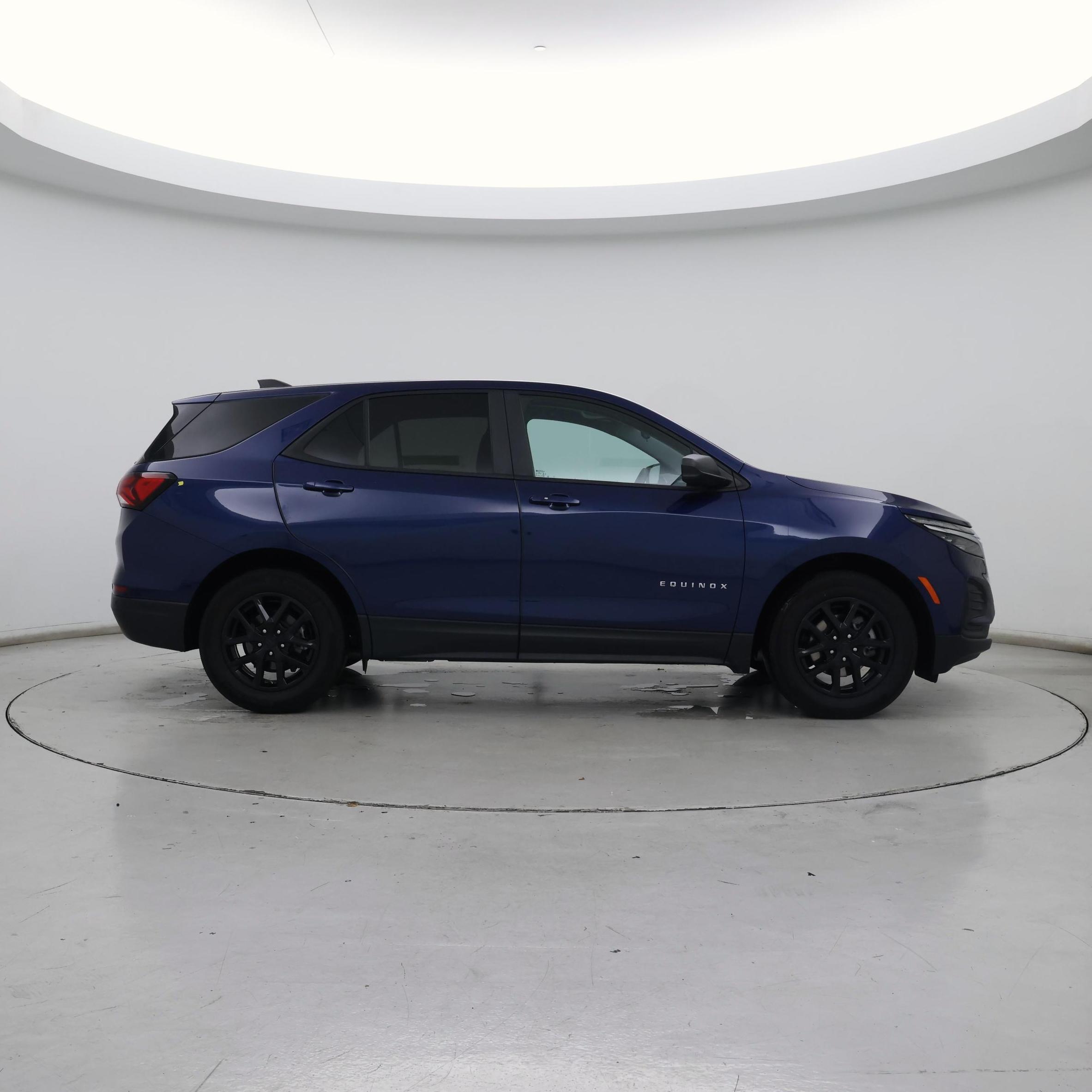 Thumbnail: 2023 Chevrolet Equinox - 7