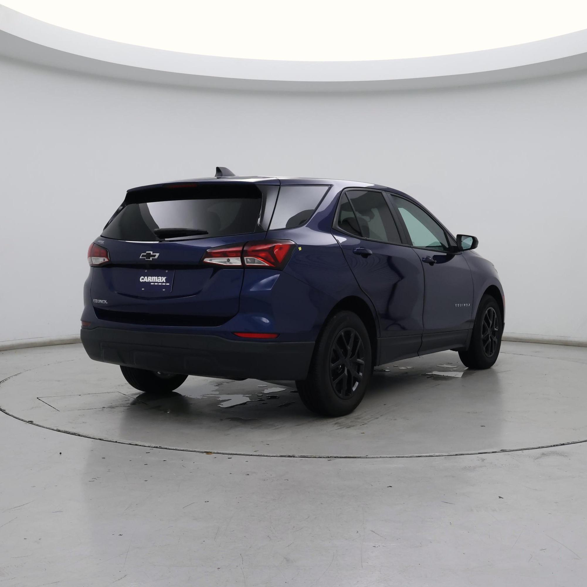 Thumbnail: 2023 Chevrolet Equinox - 8