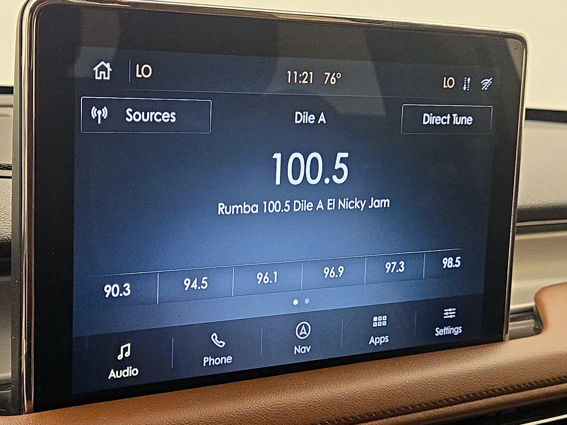 Thumbnail: 2020 Lincoln Aviator - 16