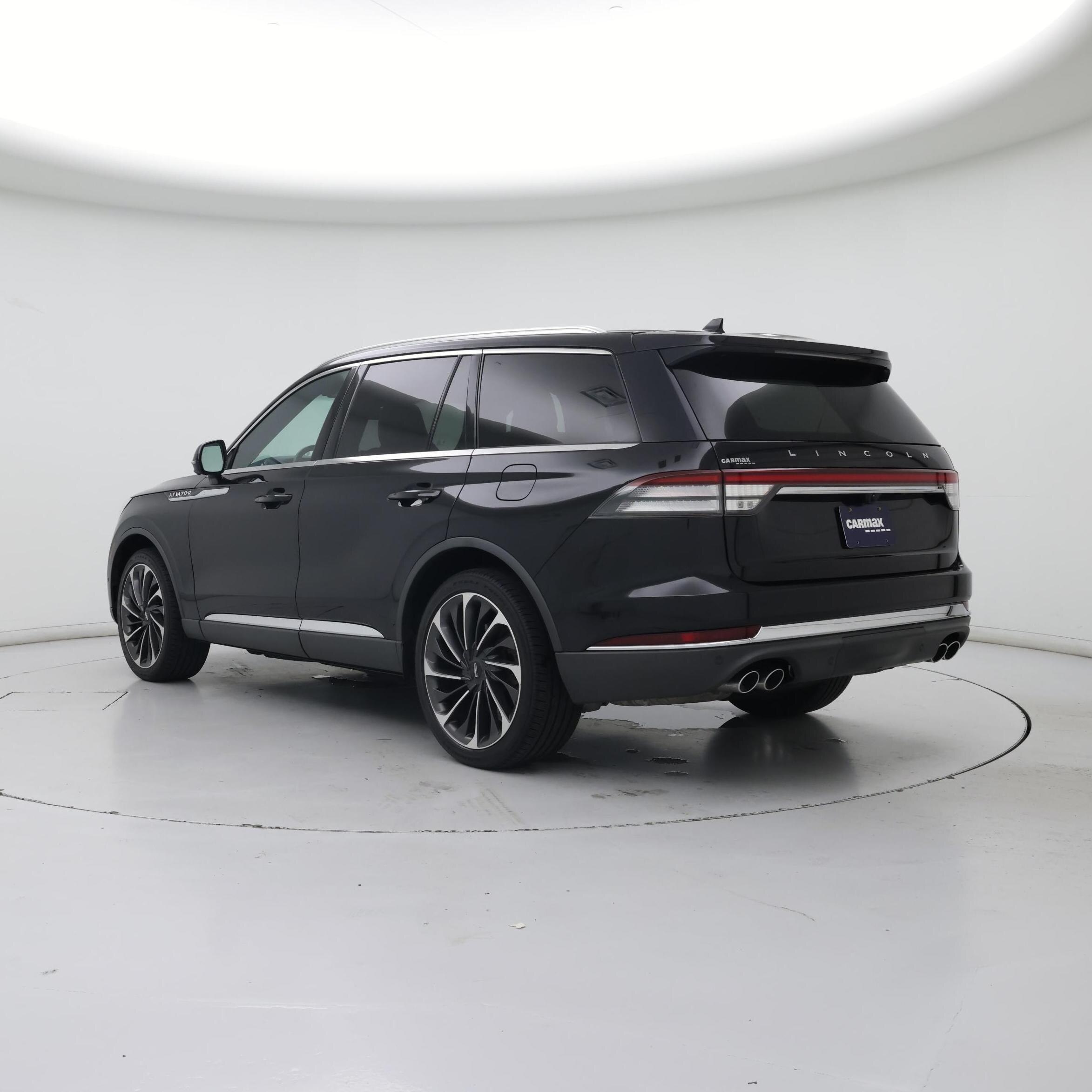 Thumbnail: 2020 Lincoln Aviator - 2