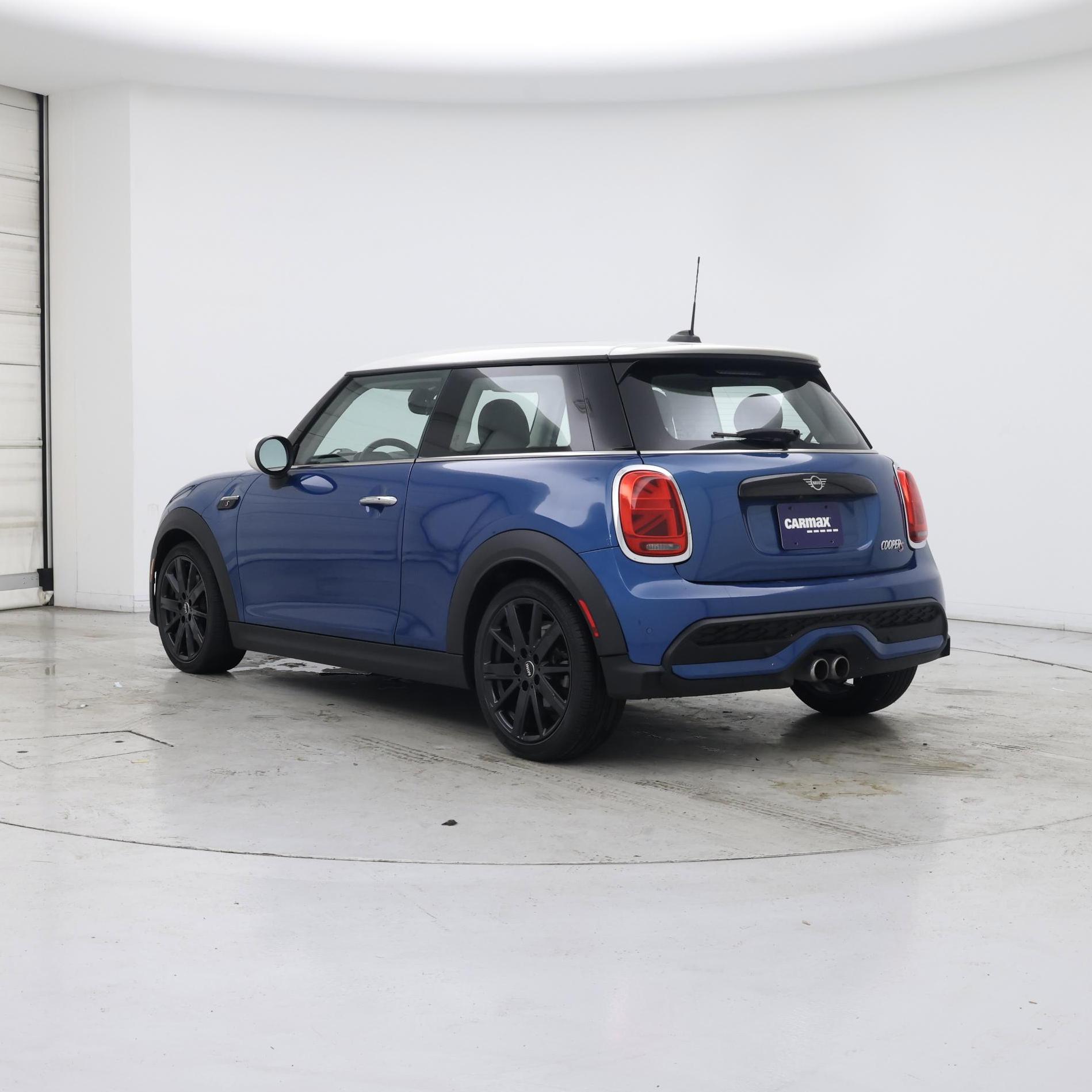 Thumbnail: 2022 MINI Cooper Hardtop - 2