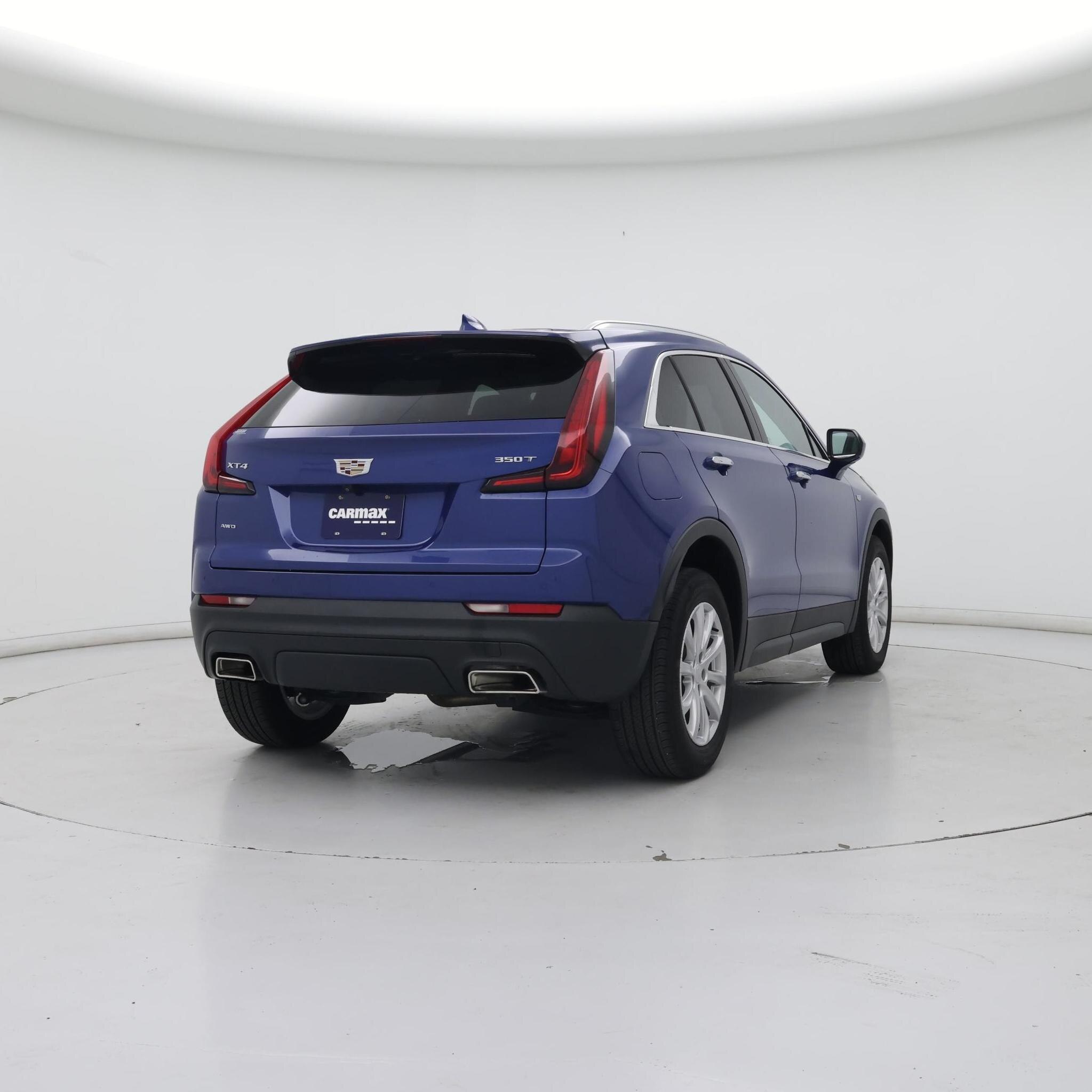 Thumbnail: 2023 Cadillac XT4 - 8
