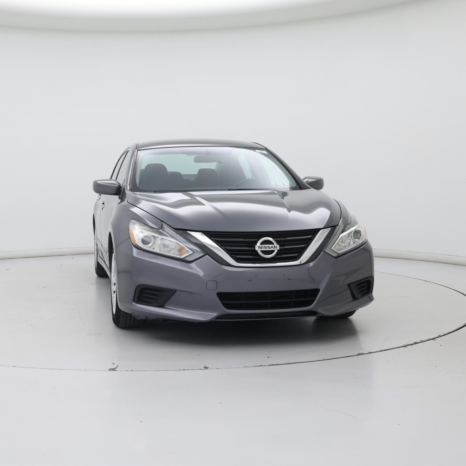 Thumbnail: 2016 Nissan Altima - 5