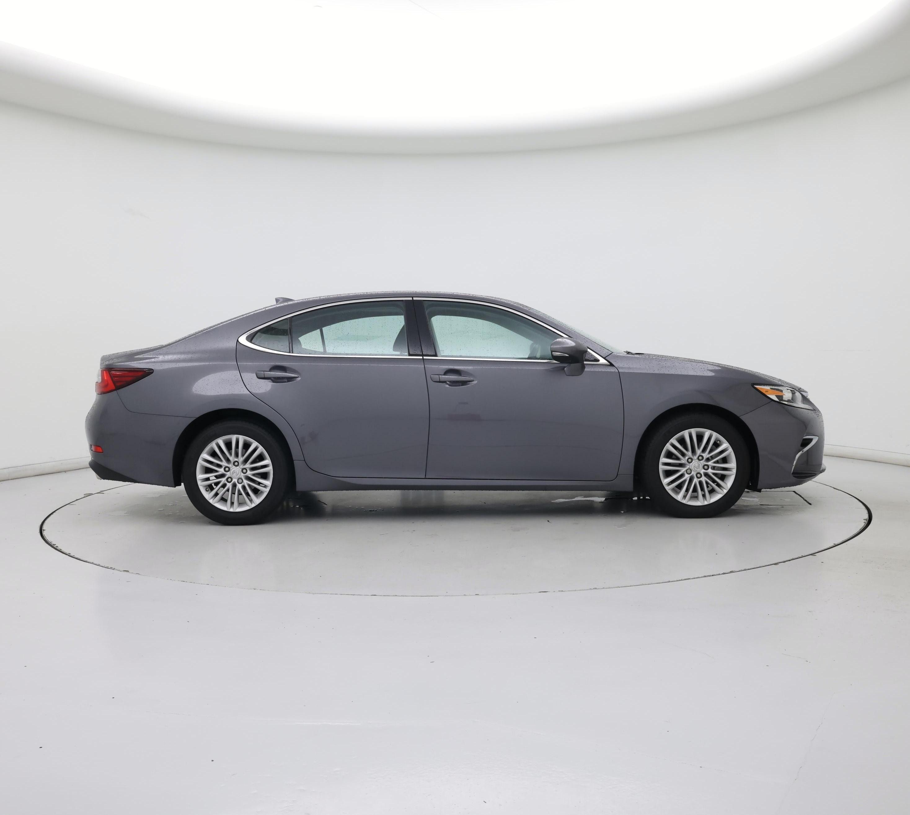 Thumbnail: 2016 Lexus ES - 7