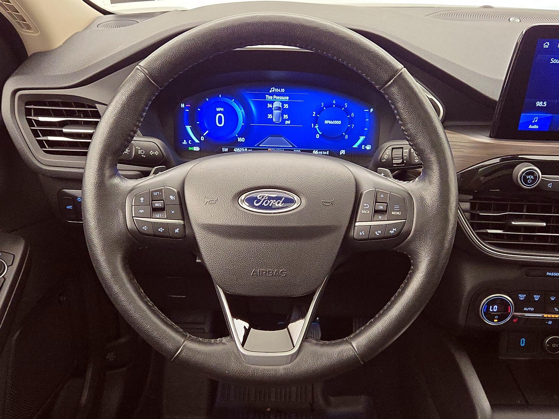 Thumbnail: 2020 Ford Escape - 10