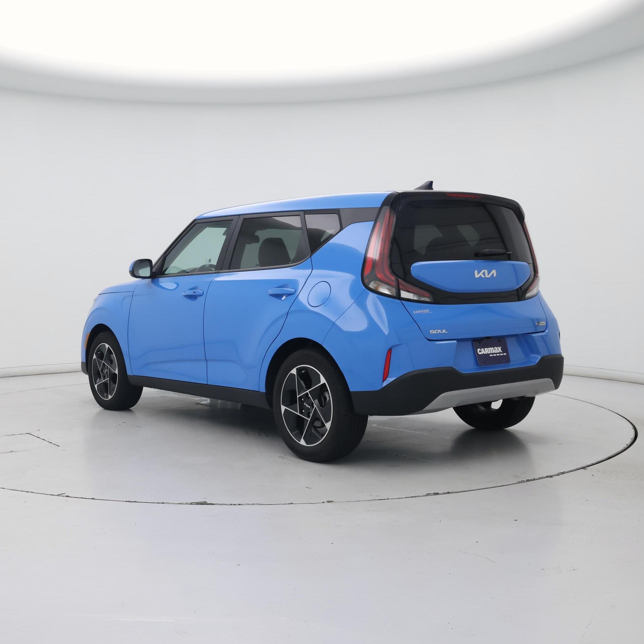 Thumbnail: 2023 Kia Soul - 2