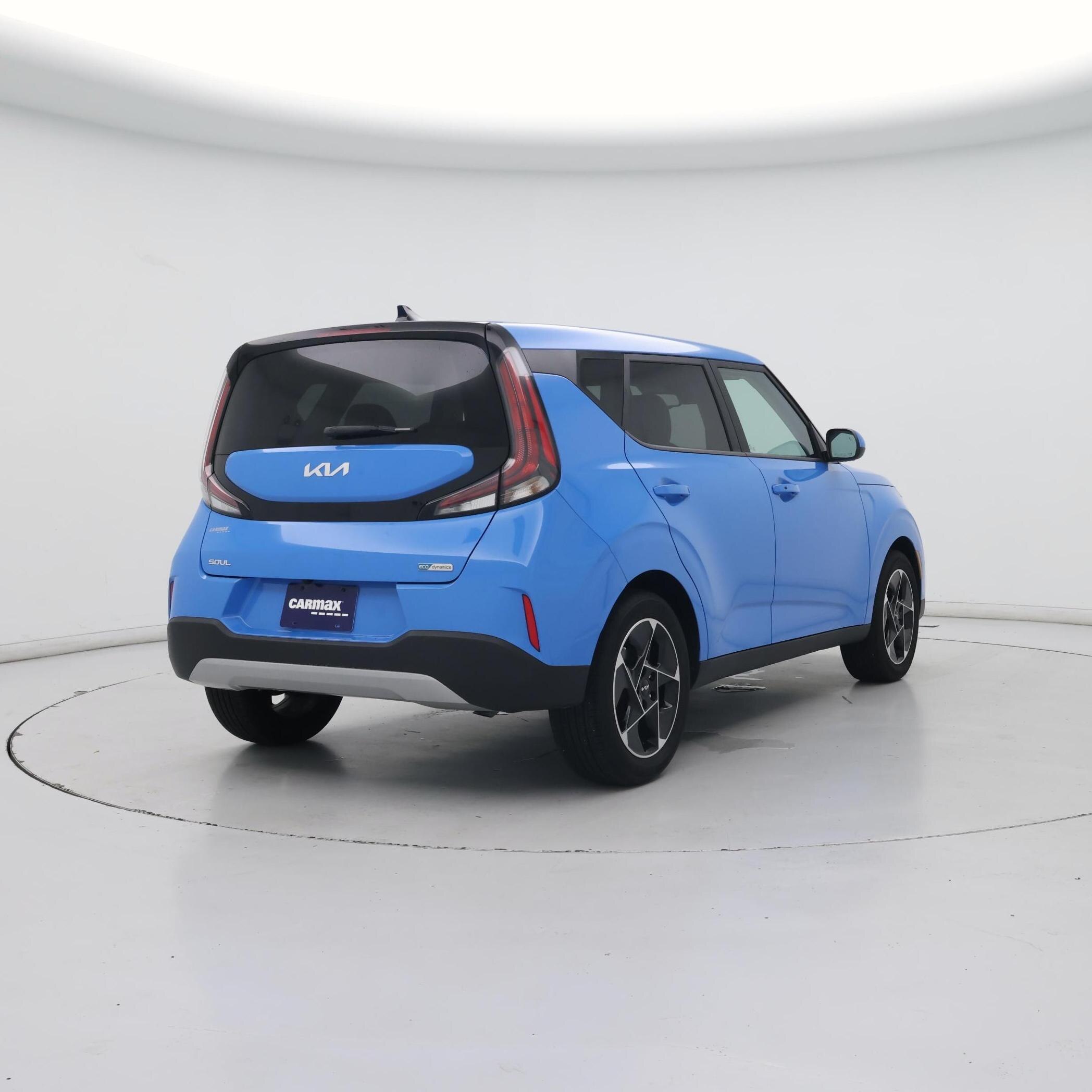 Thumbnail: 2023 Kia Soul - 8
