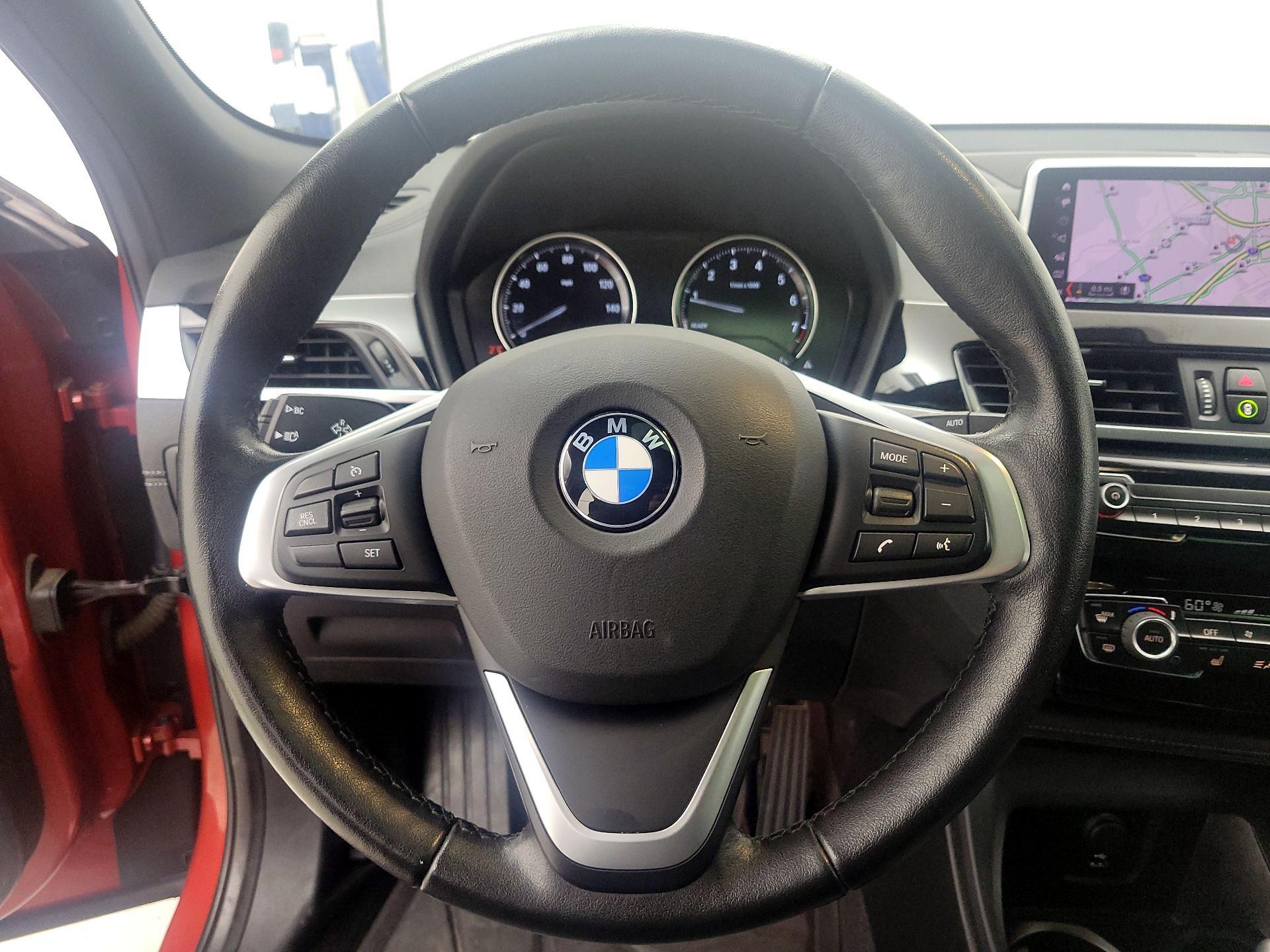 Thumbnail: 2022 BMW X2 - 10