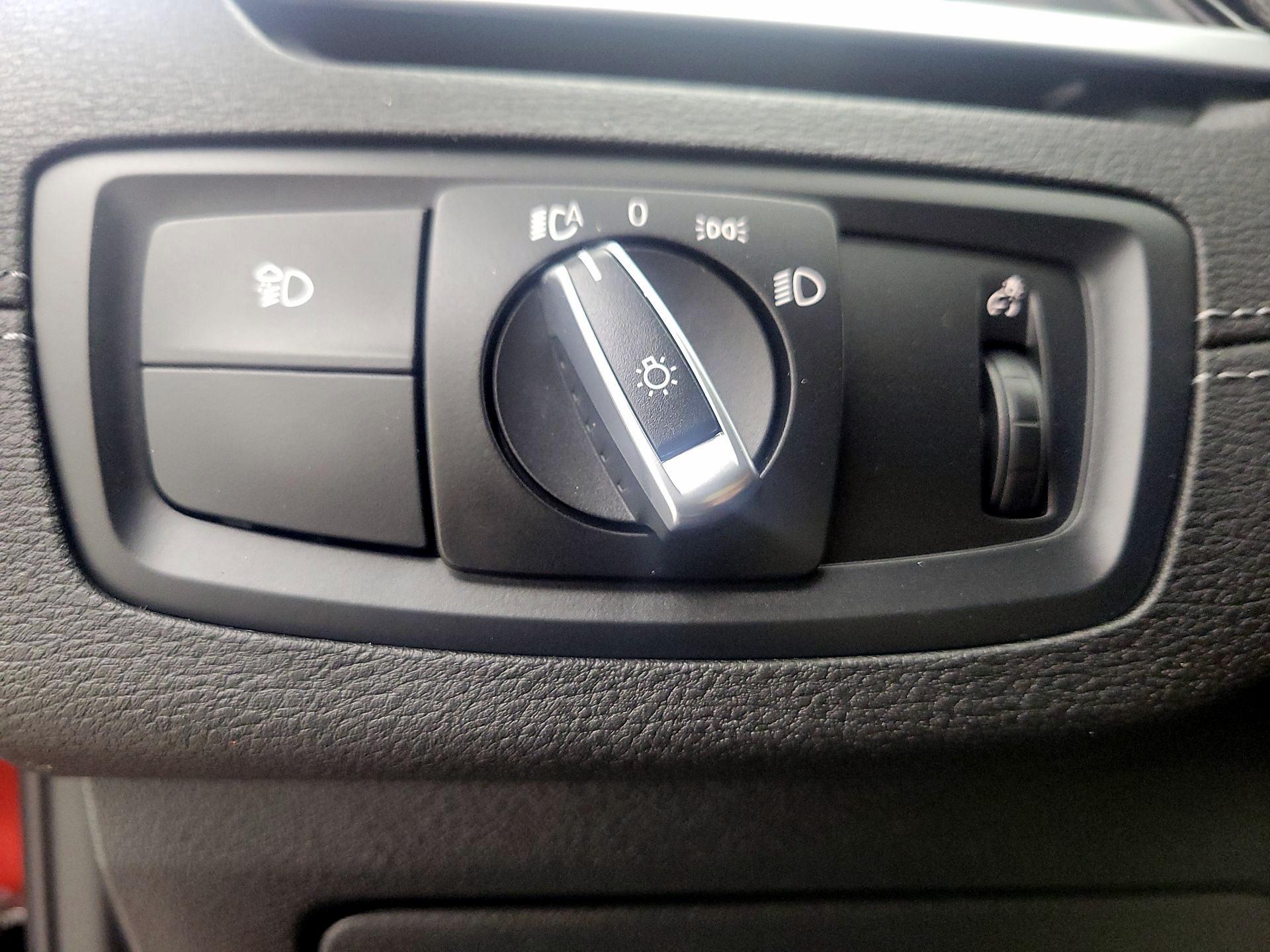 Thumbnail: 2022 BMW X2 - 13