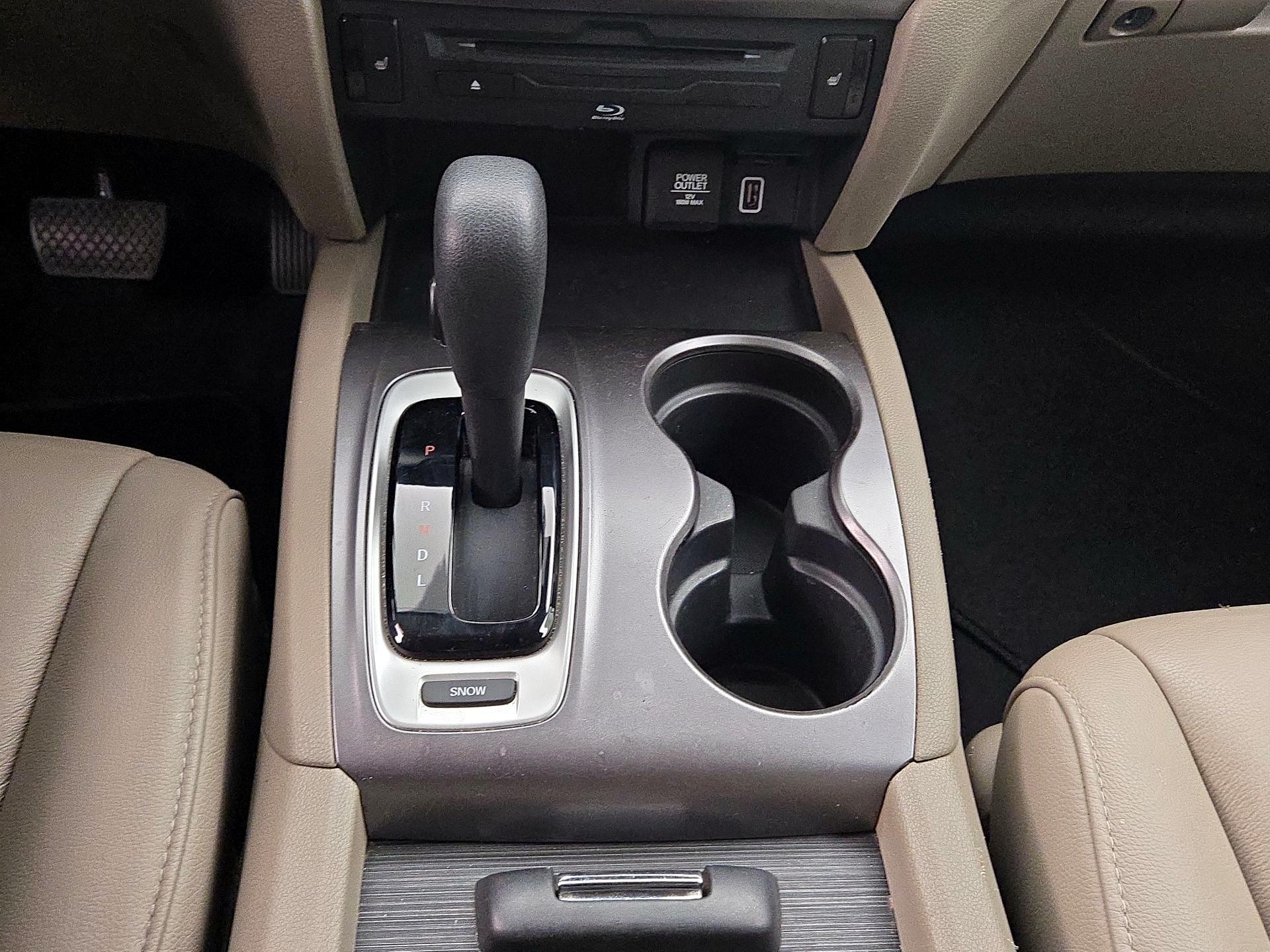 Thumbnail: 2019 Honda Pilot - 17