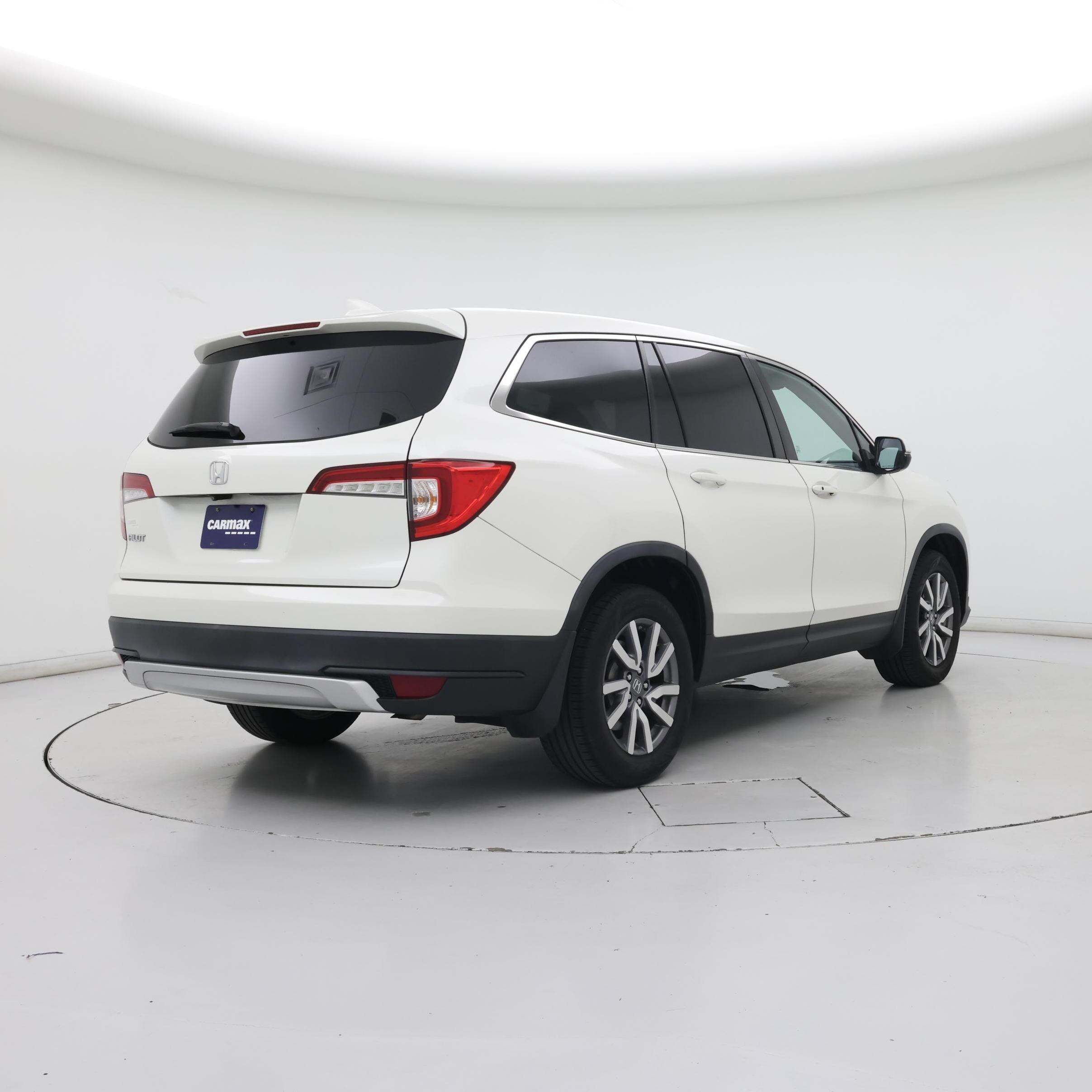 Thumbnail: 2019 Honda Pilot - 8