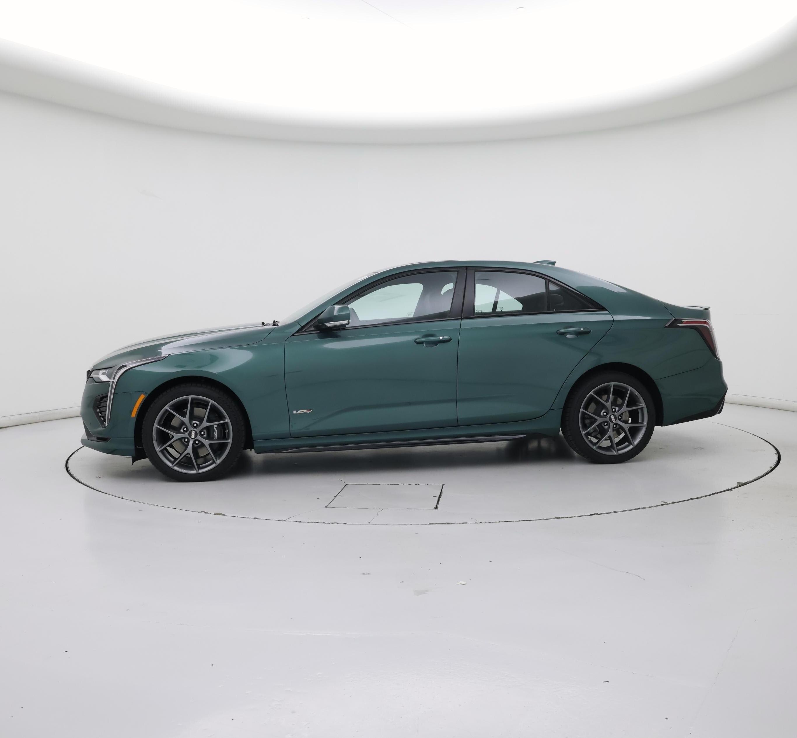 Thumbnail: 2025 Cadillac CT4 - 3