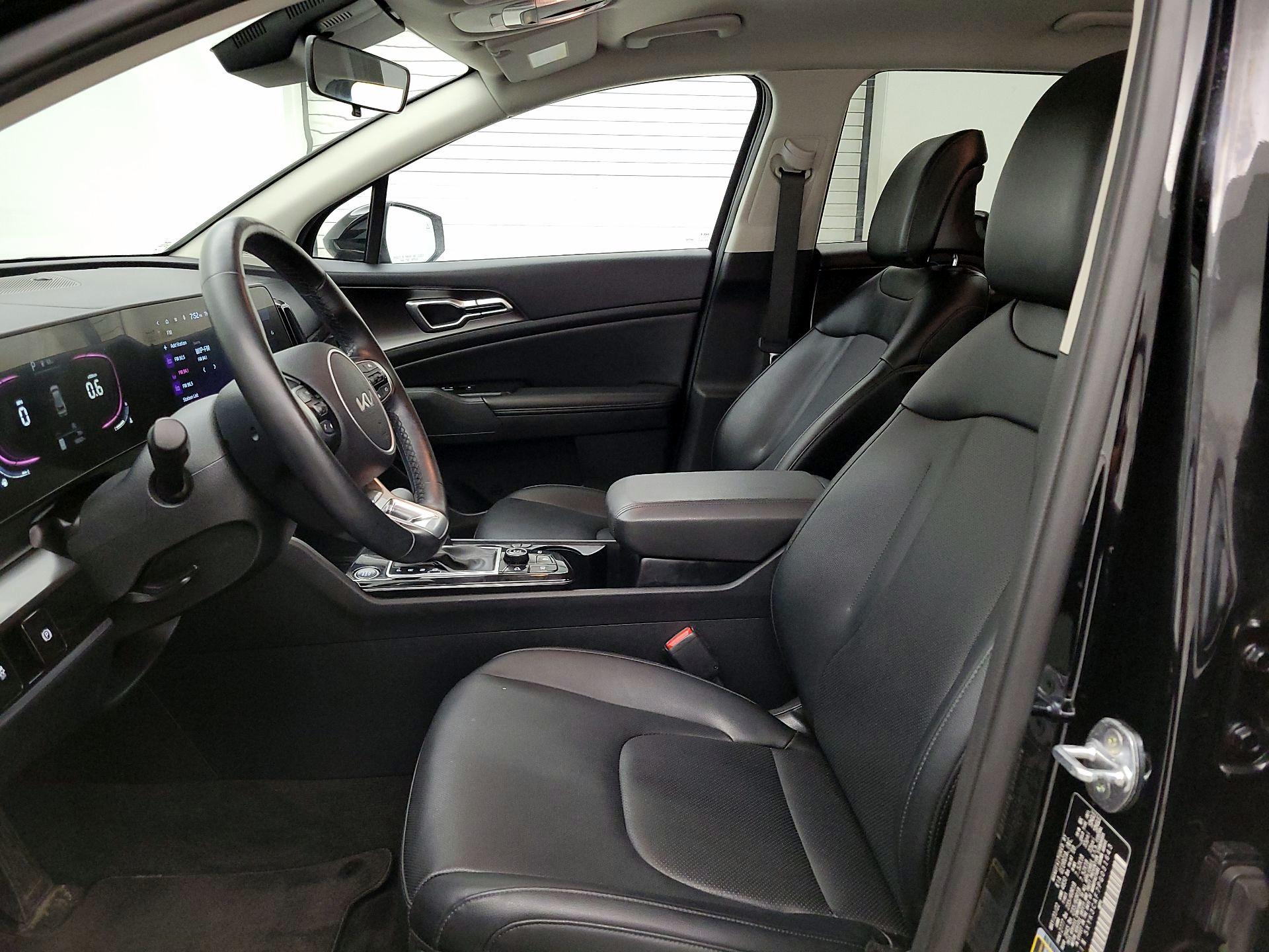 Thumbnail: 2023 Kia Sportage - 11