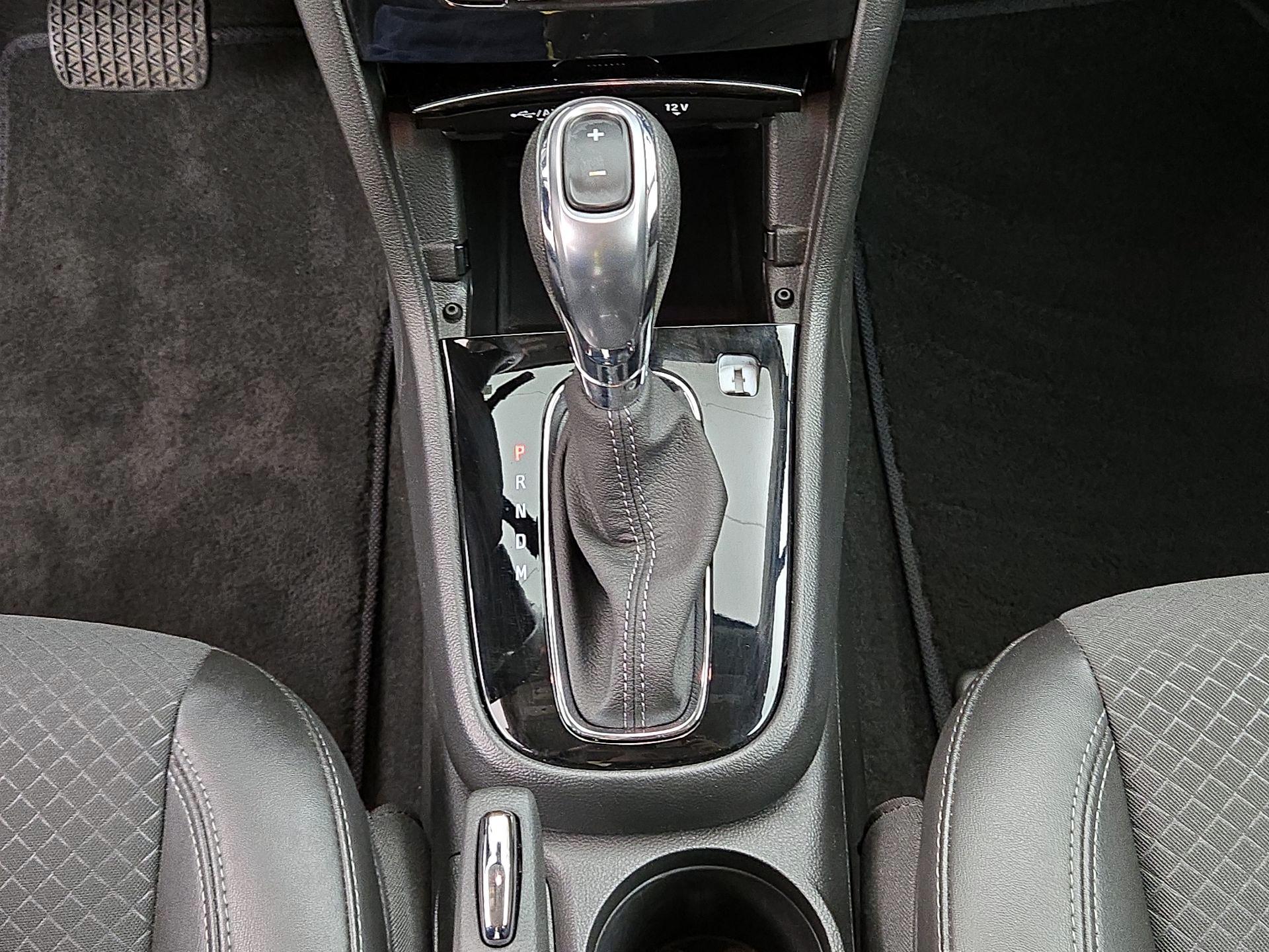 Thumbnail: 2022 Buick Encore - 17