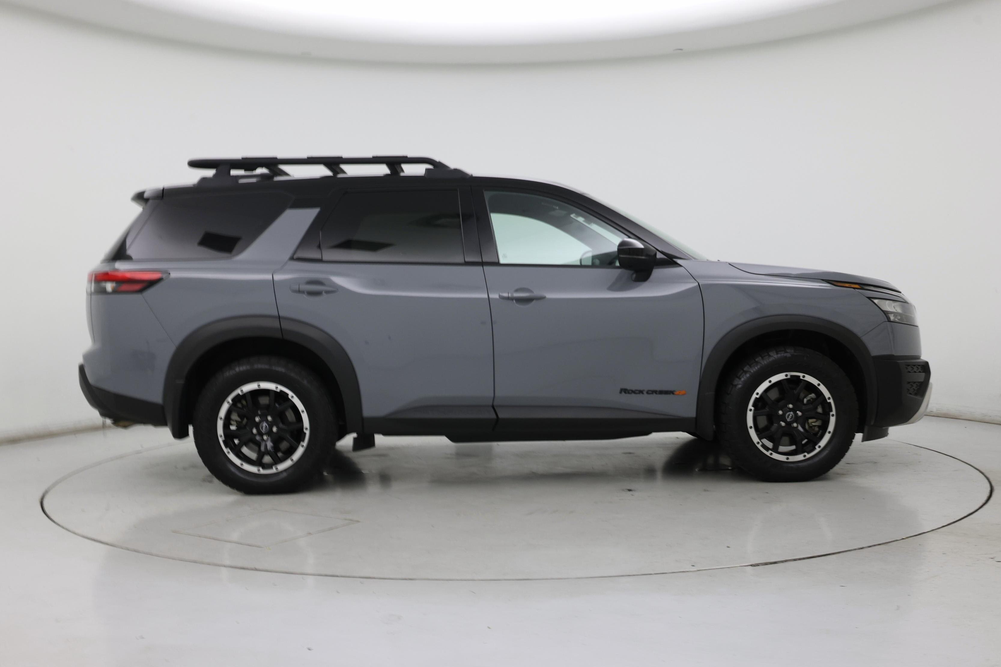 Thumbnail: 2023 Nissan Pathfinder - 7
