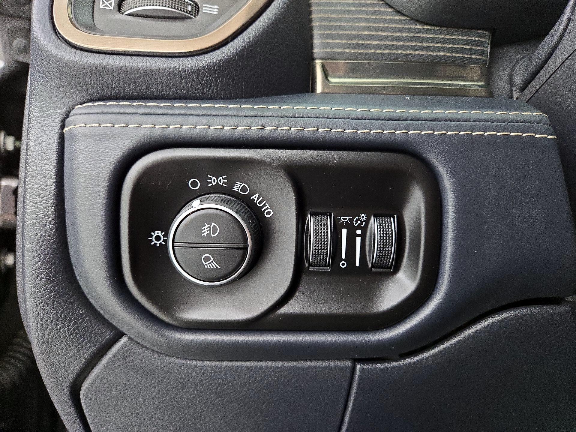 Thumbnail: 2020 RAM 3500 - 13