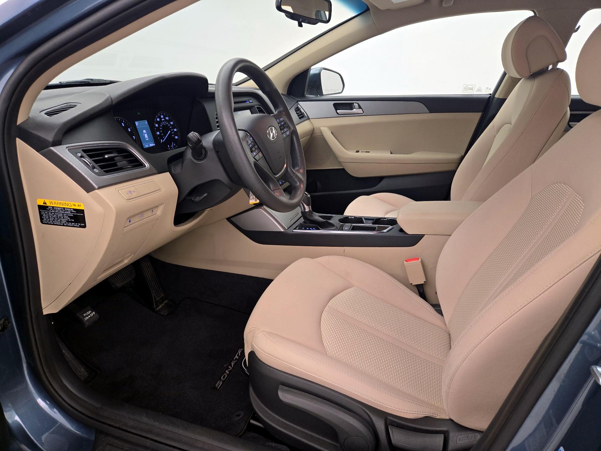 Thumbnail: 2016 Hyundai Sonata - 11