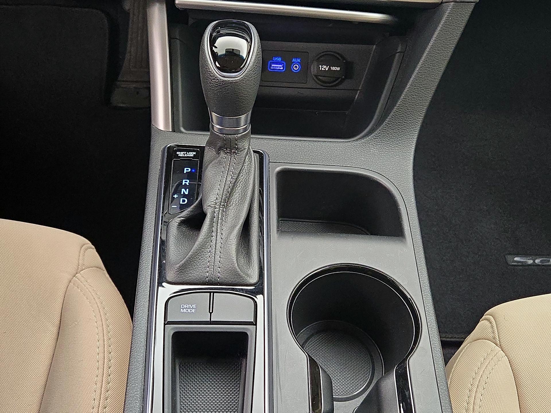 Thumbnail: 2016 Hyundai Sonata - 17