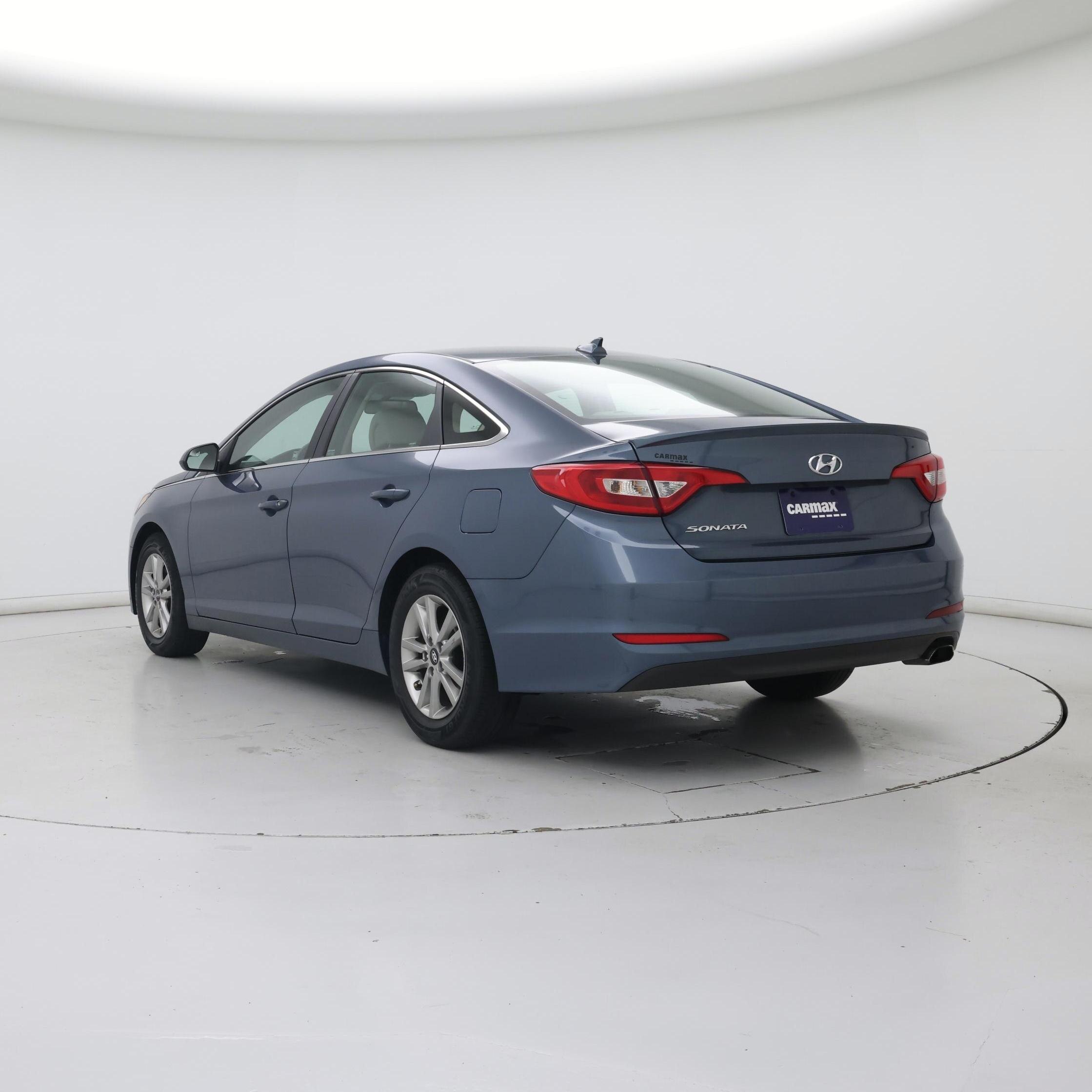 Thumbnail: 2016 Hyundai Sonata - 2