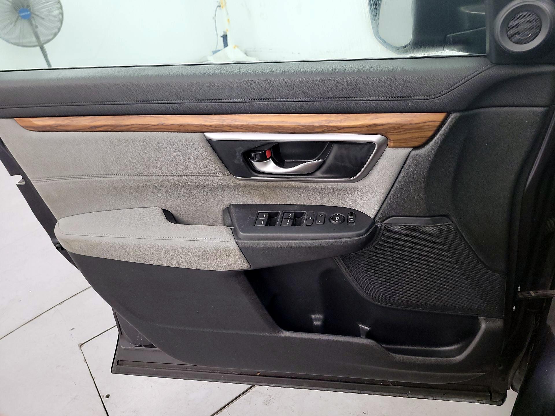 Thumbnail: 2019 Honda CR-V - 12