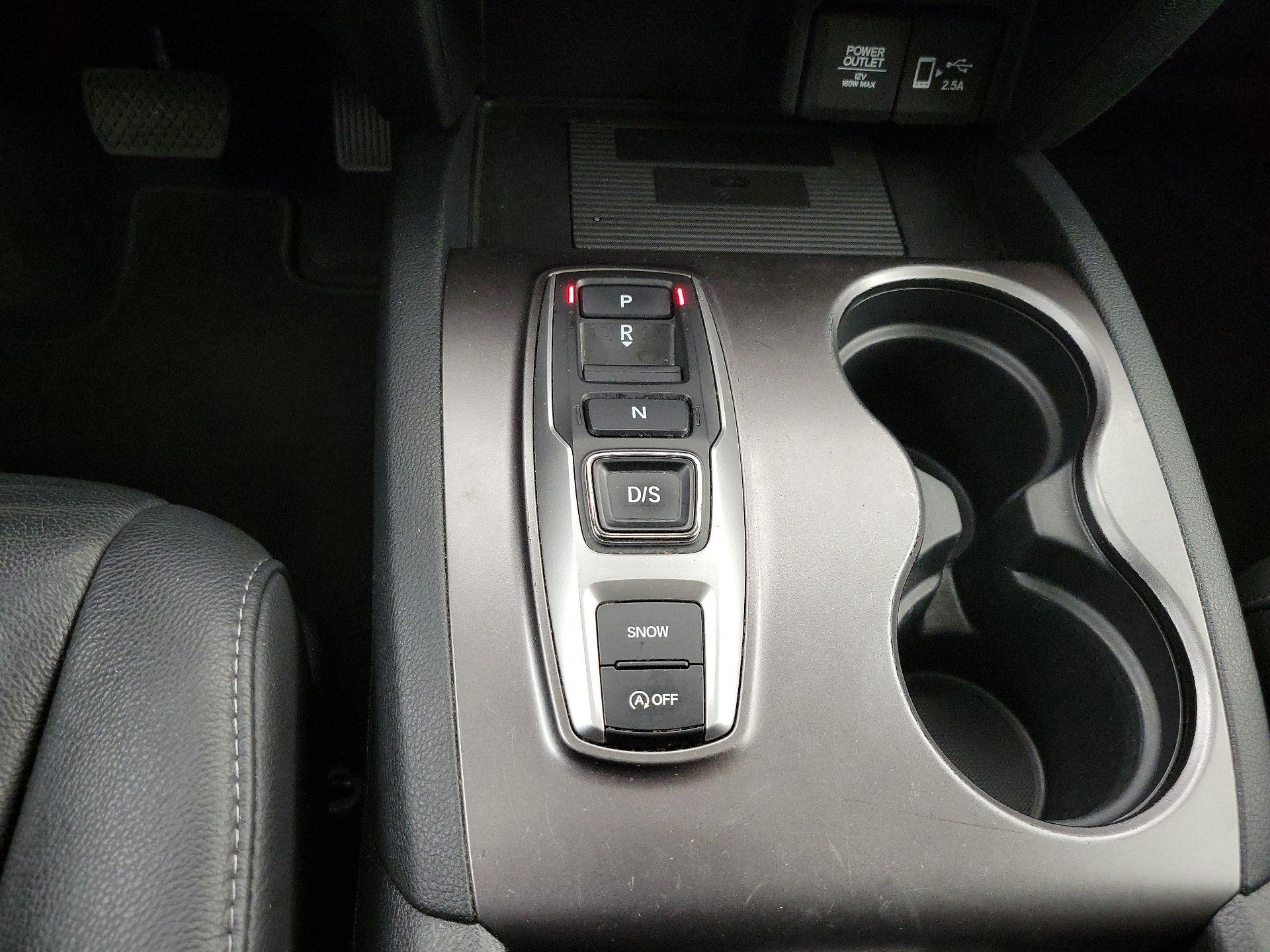 Thumbnail: 2022 Honda Pilot - 17