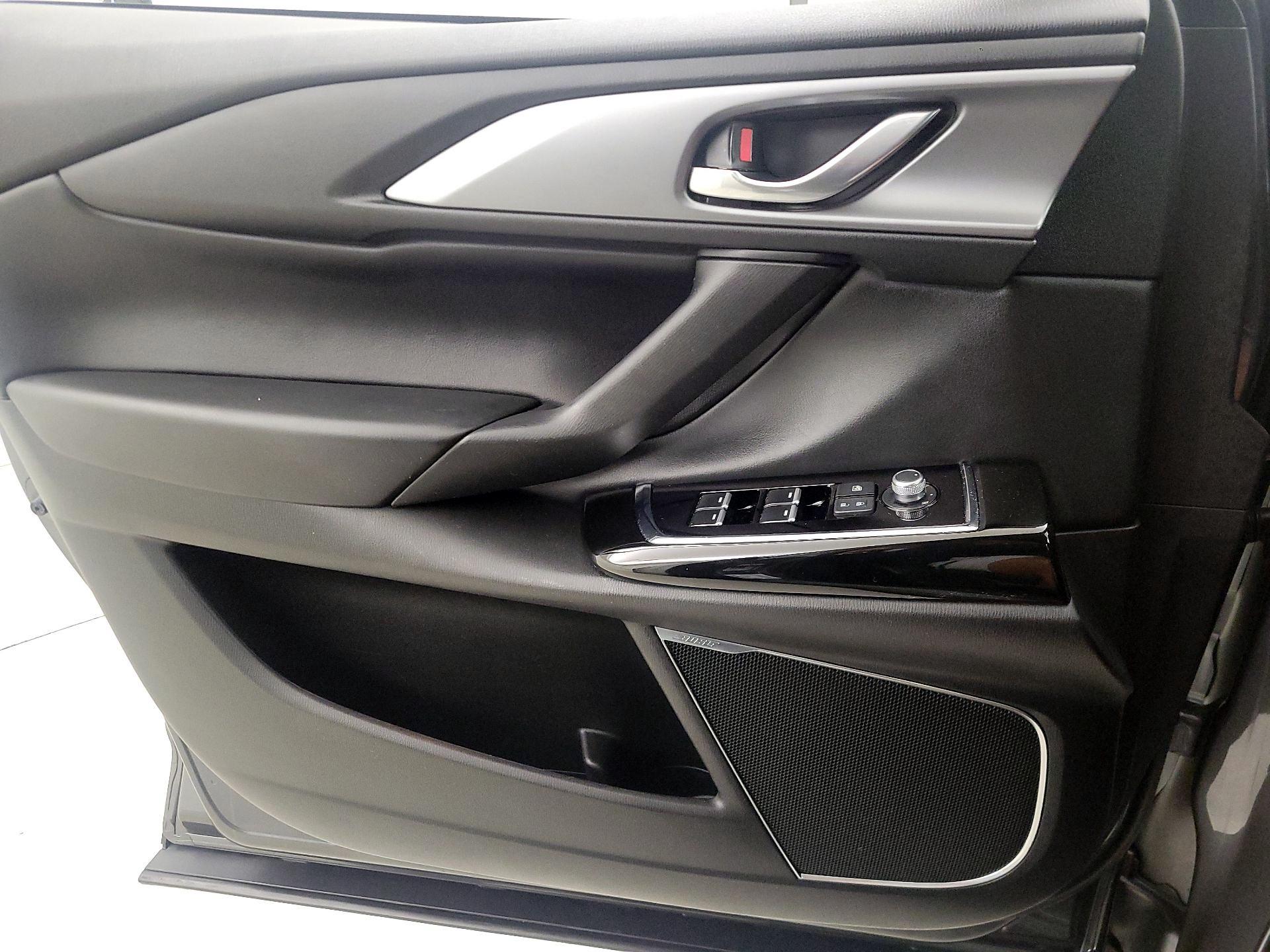 Thumbnail: 2022 Mazda CX-9 - 12
