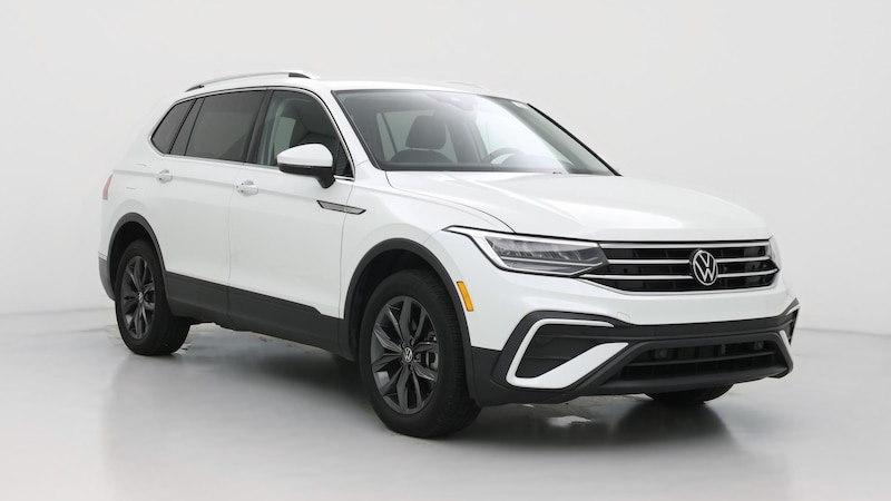 2023 Volkswagen Tiguan SE Hero Image