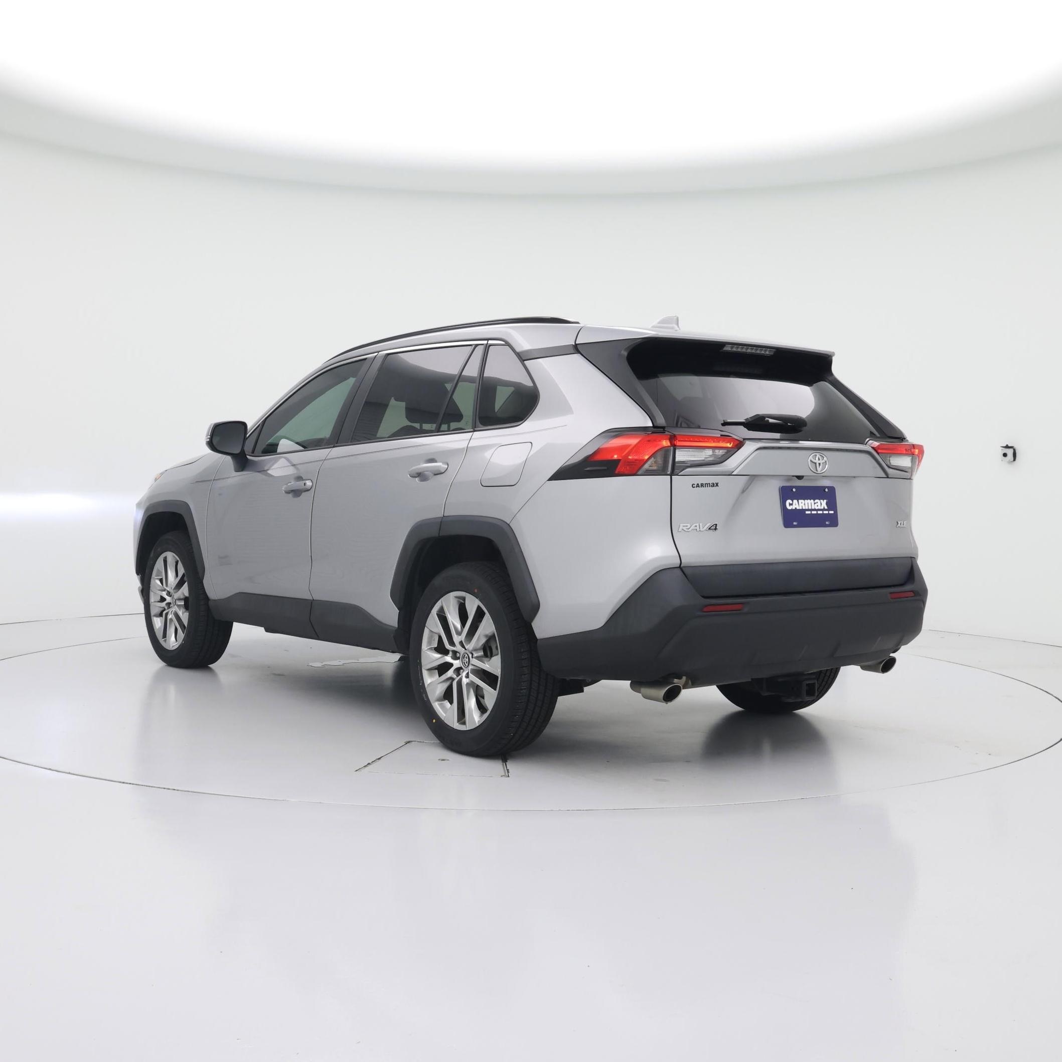 Thumbnail: 2021 Toyota RAV4 - 2