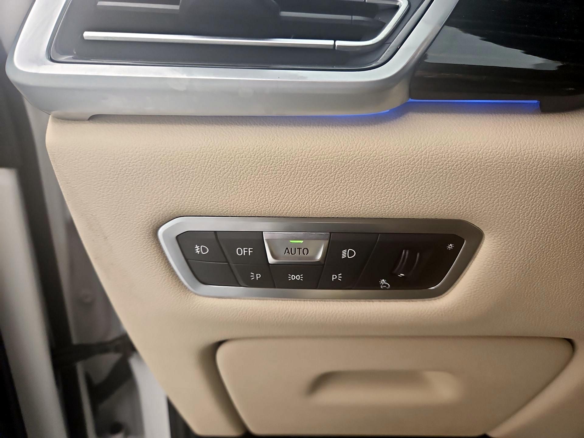 Thumbnail: 2021 BMW X5 - 13