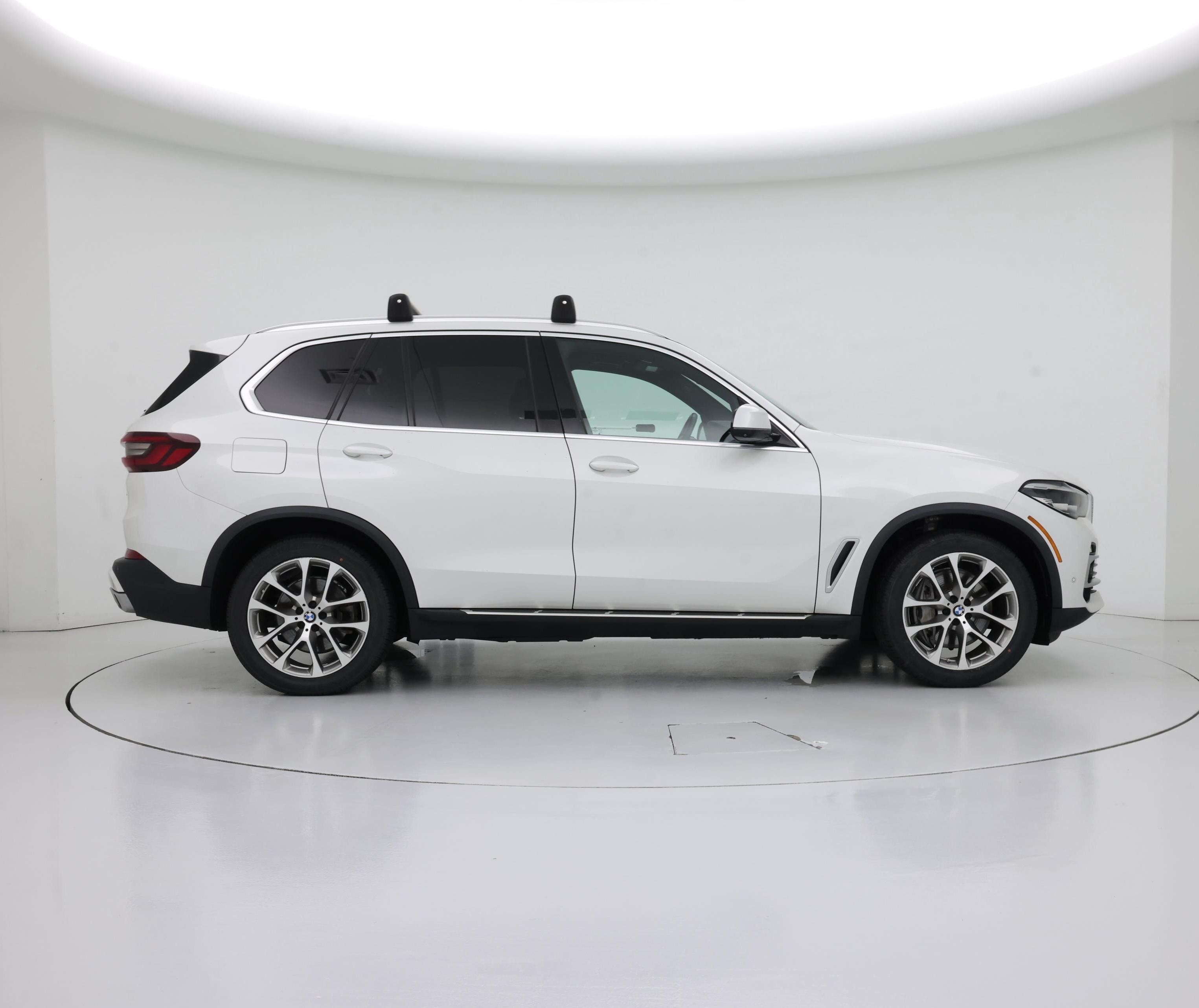 Thumbnail: 2021 BMW X5 - 7