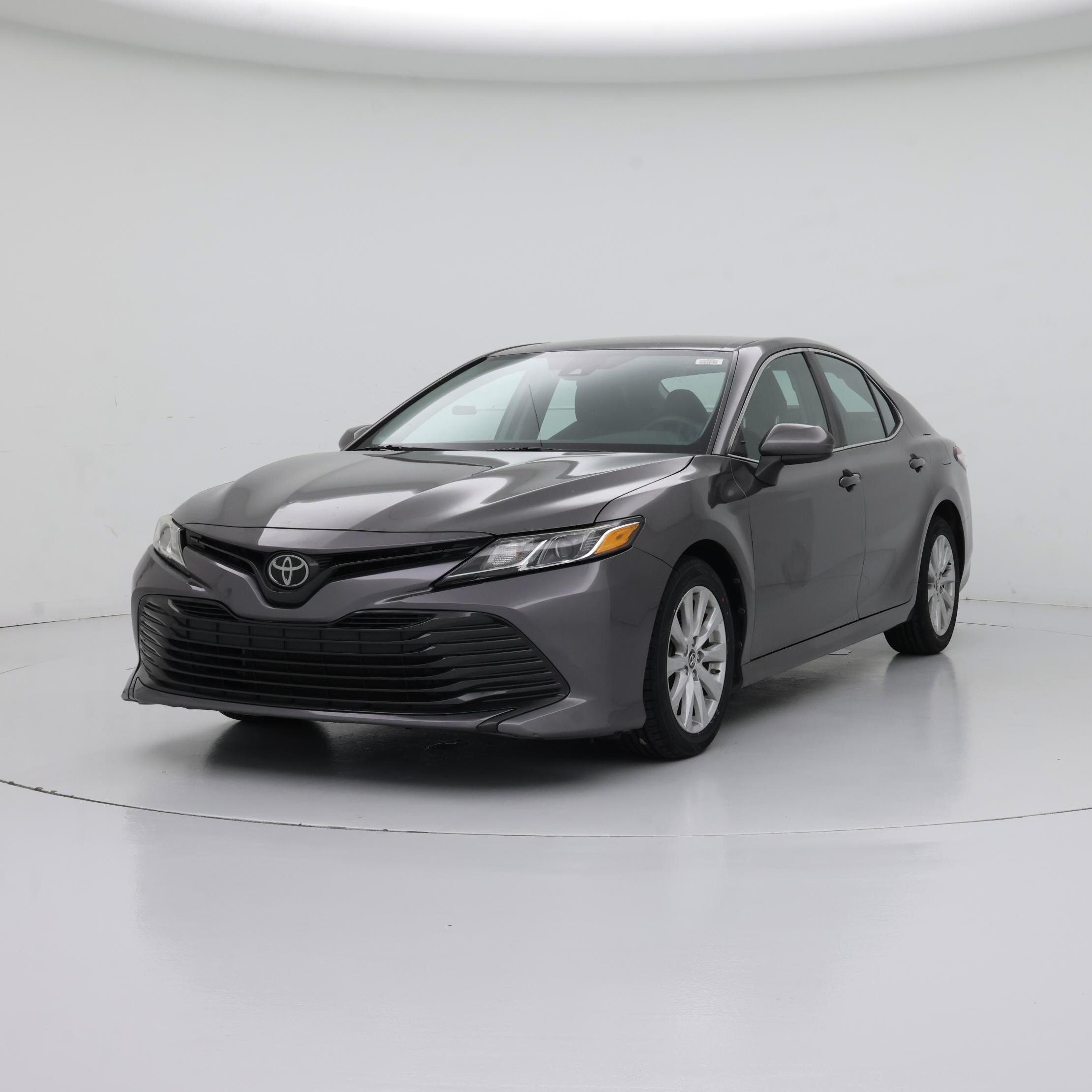 Thumbnail: 2019 Toyota Camry - 4