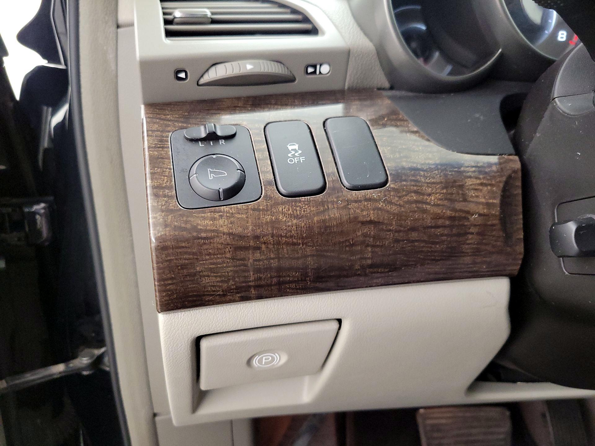 Thumbnail: 2013 Acura MDX - 13