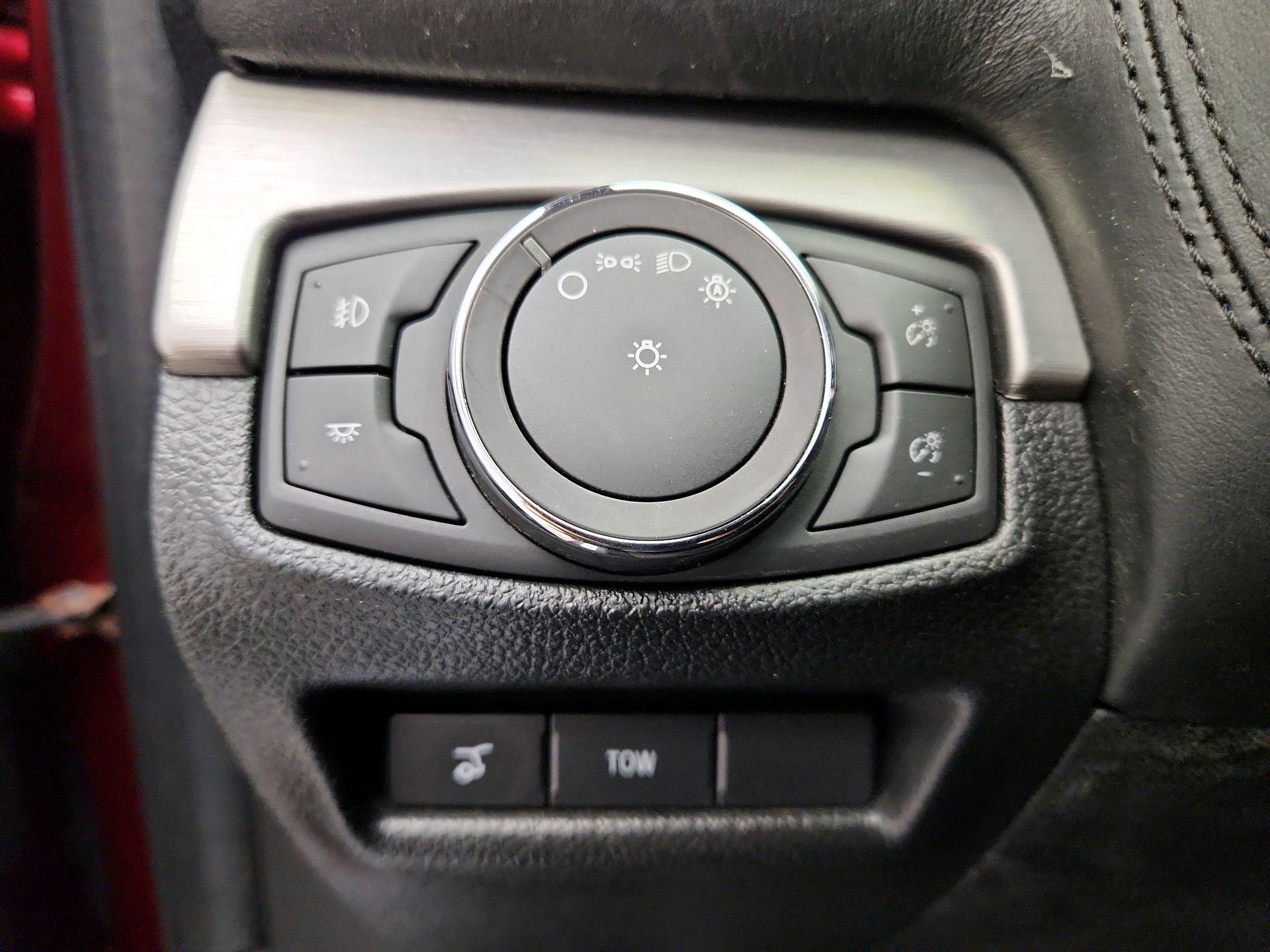 Thumbnail: 2018 Ford Explorer - 13
