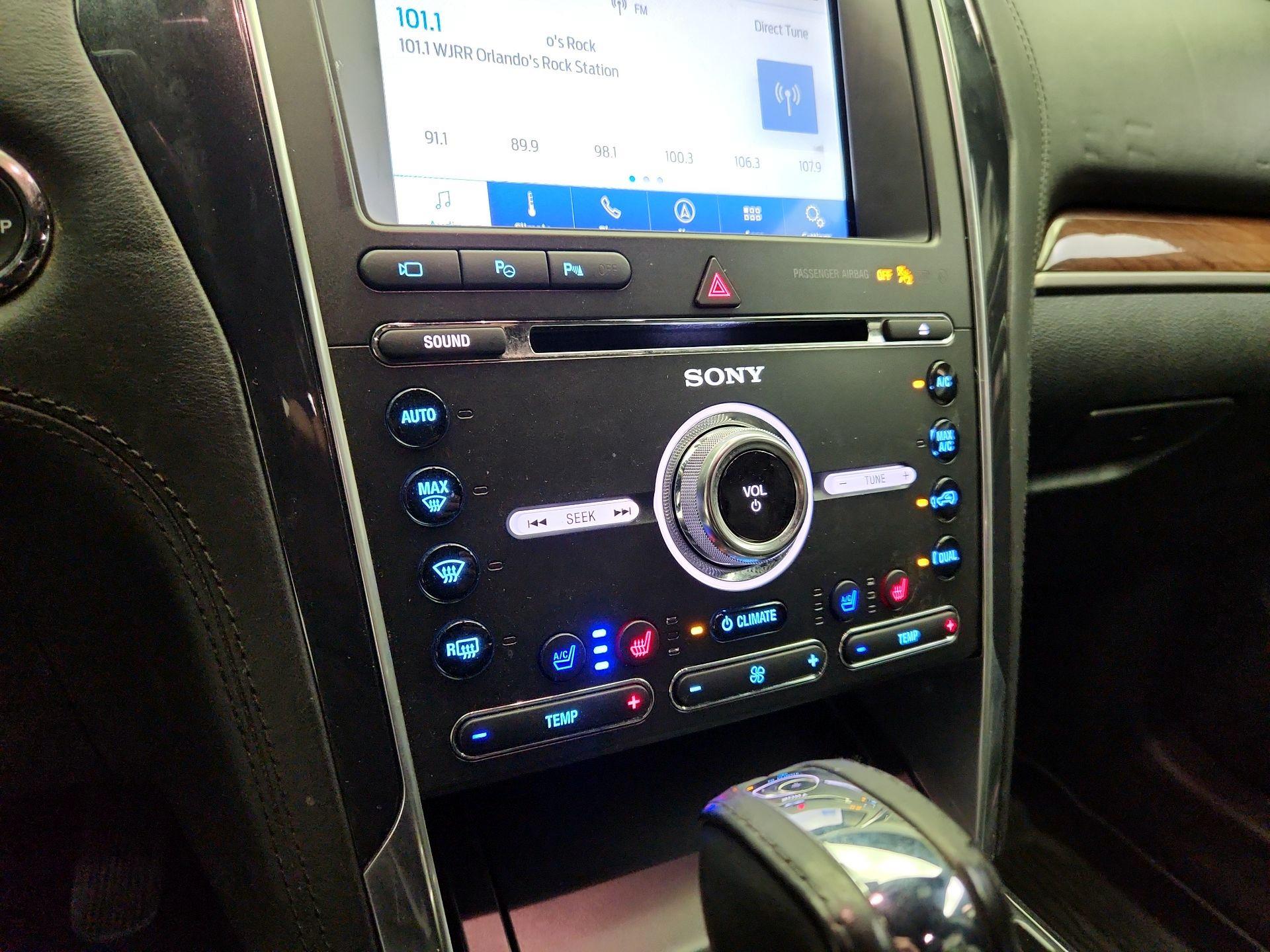 Thumbnail: 2018 Ford Explorer - 17