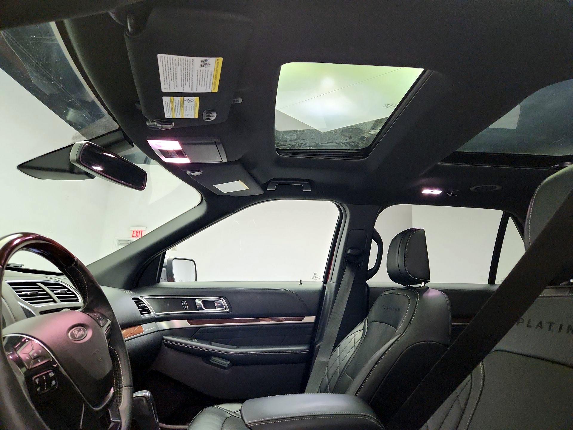 Thumbnail: 2018 Ford Explorer - 20