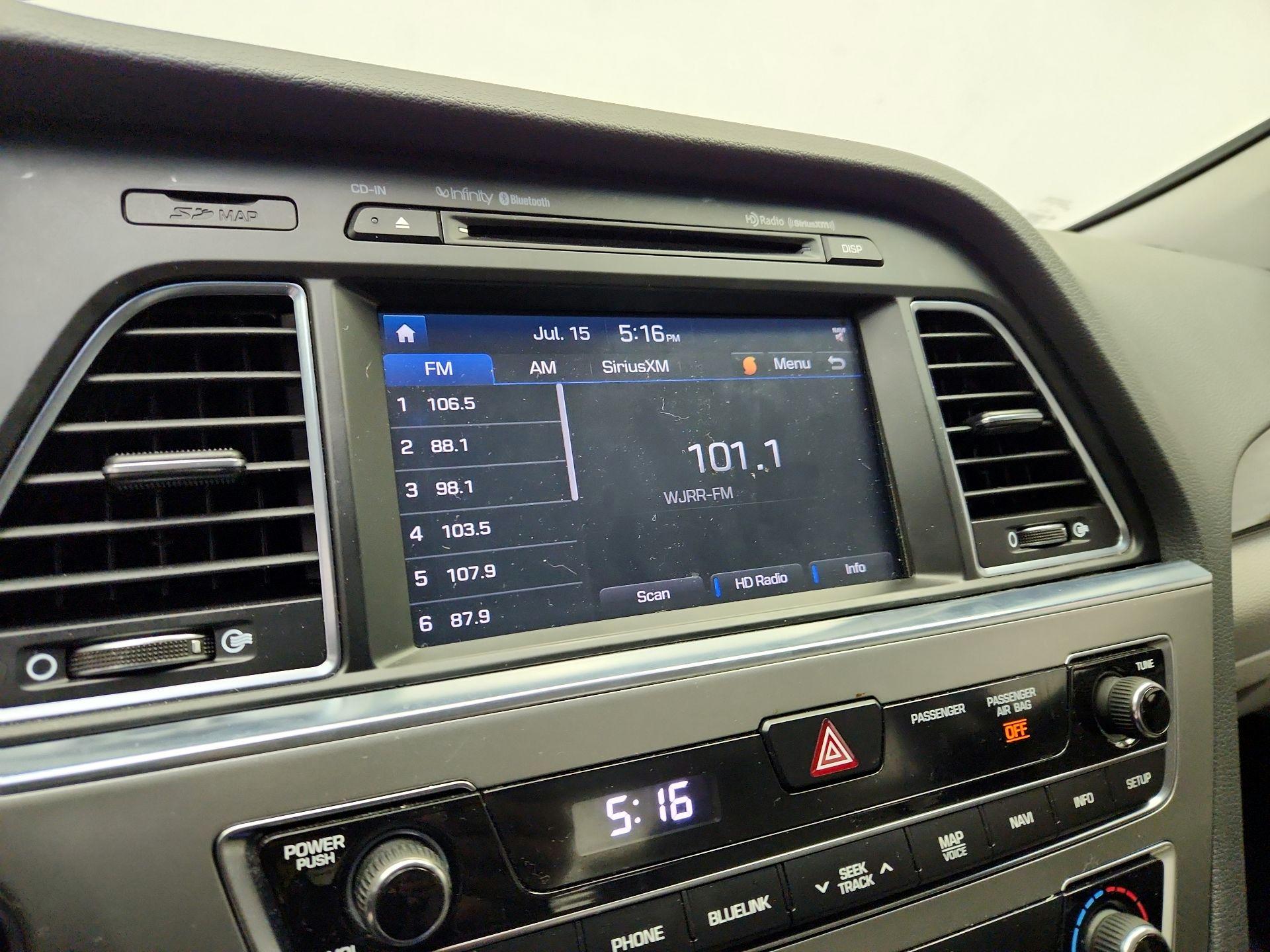 Thumbnail: 2017 Hyundai Sonata - 16