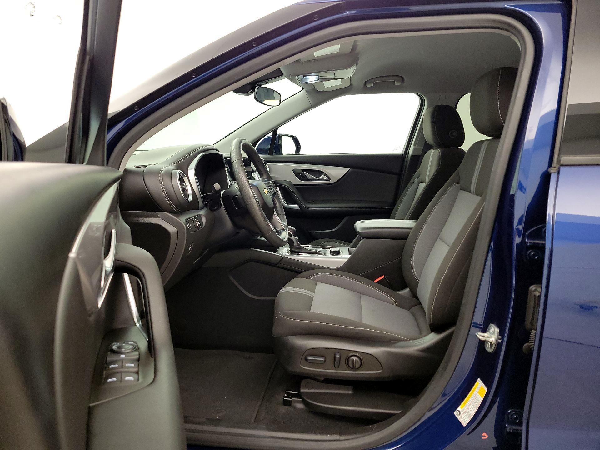 Thumbnail: 2023 Chevrolet Blazer - 11