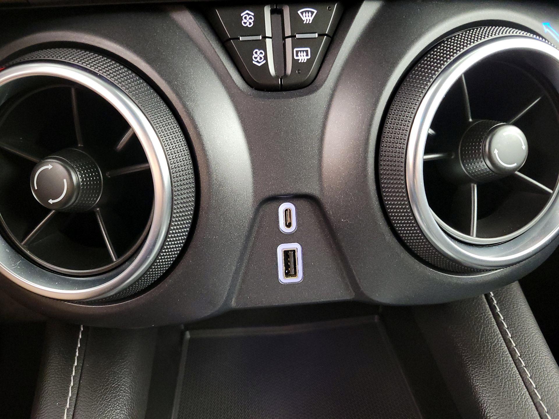 Thumbnail: 2023 Chevrolet Blazer - 18