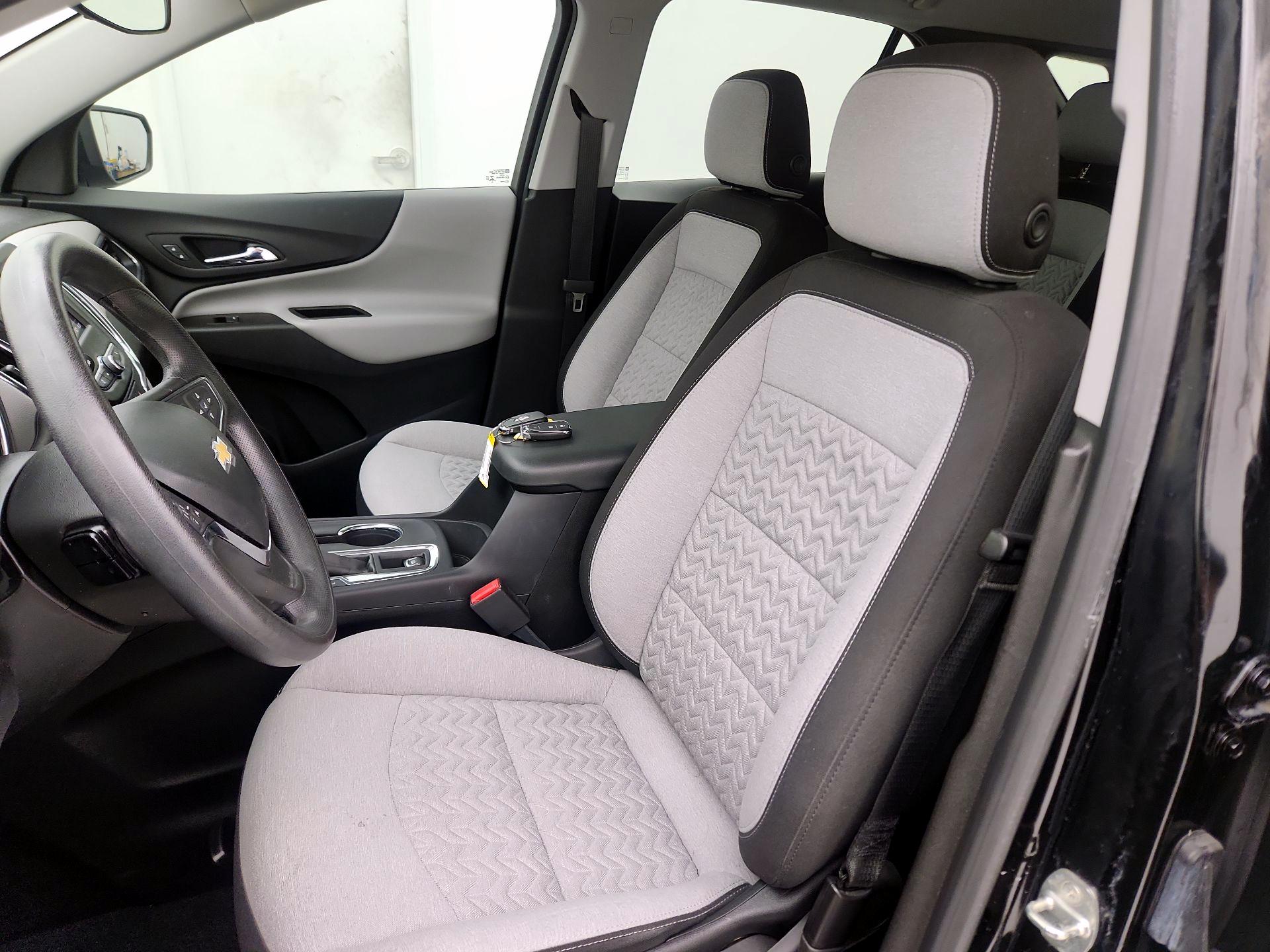 Thumbnail: 2022 Chevrolet Equinox - 11
